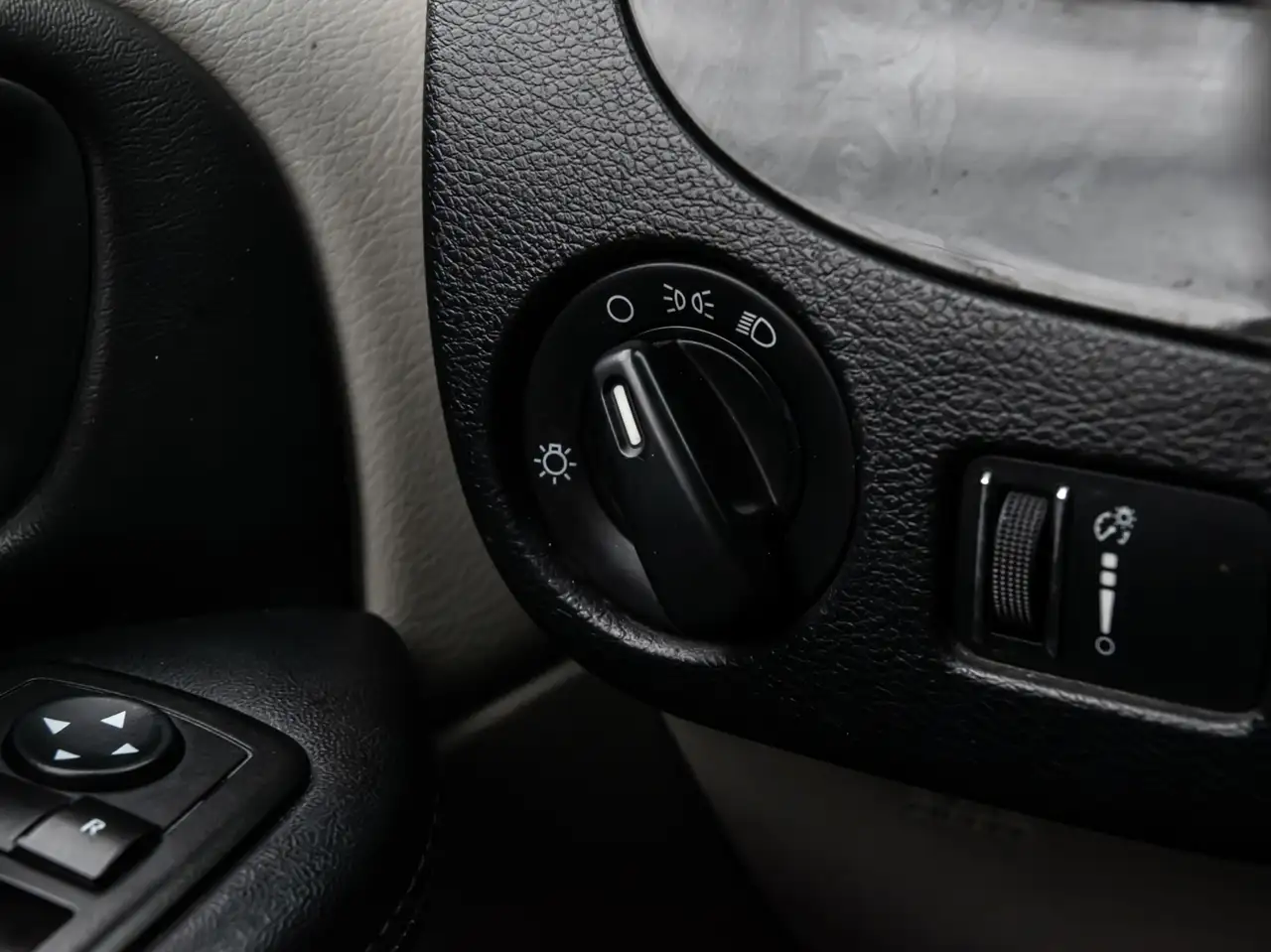Dodge Grand Caravan photo Dodge Grand Caravan
