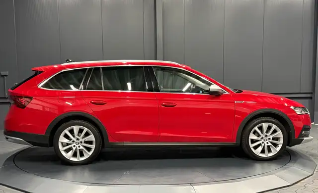 Skoda Octavia view 9