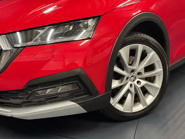 Skoda Octavia view 2