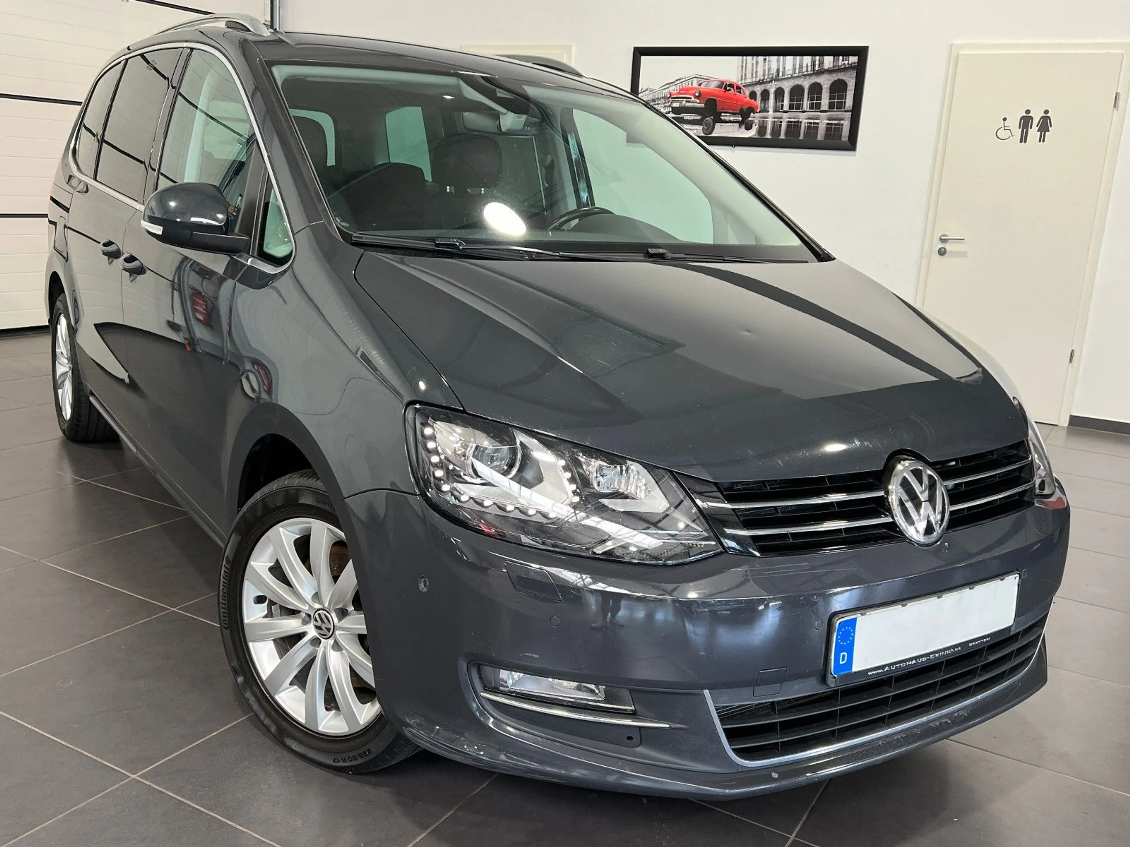 Volkswagen Sharan 1.4 TSI Automatik **7-Sitze*Leder*Xenon** — photo 6