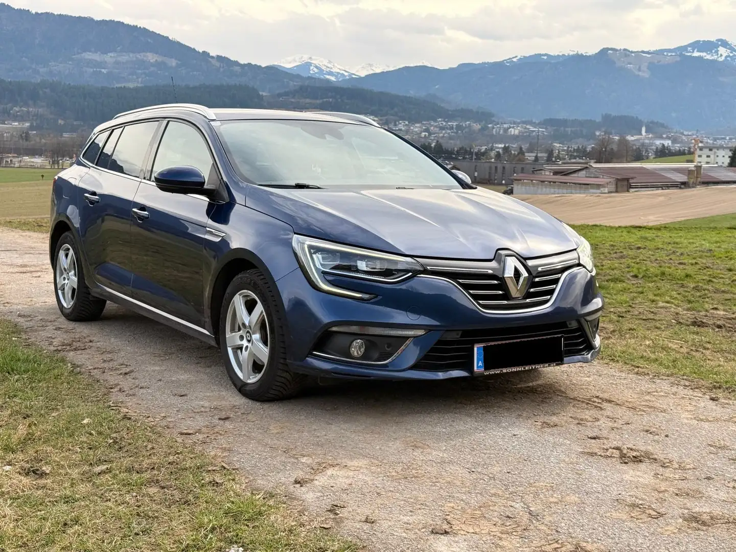 Renault Megane Mégane Grandtour Bose Energy dCi 110 Bose Blau - 1