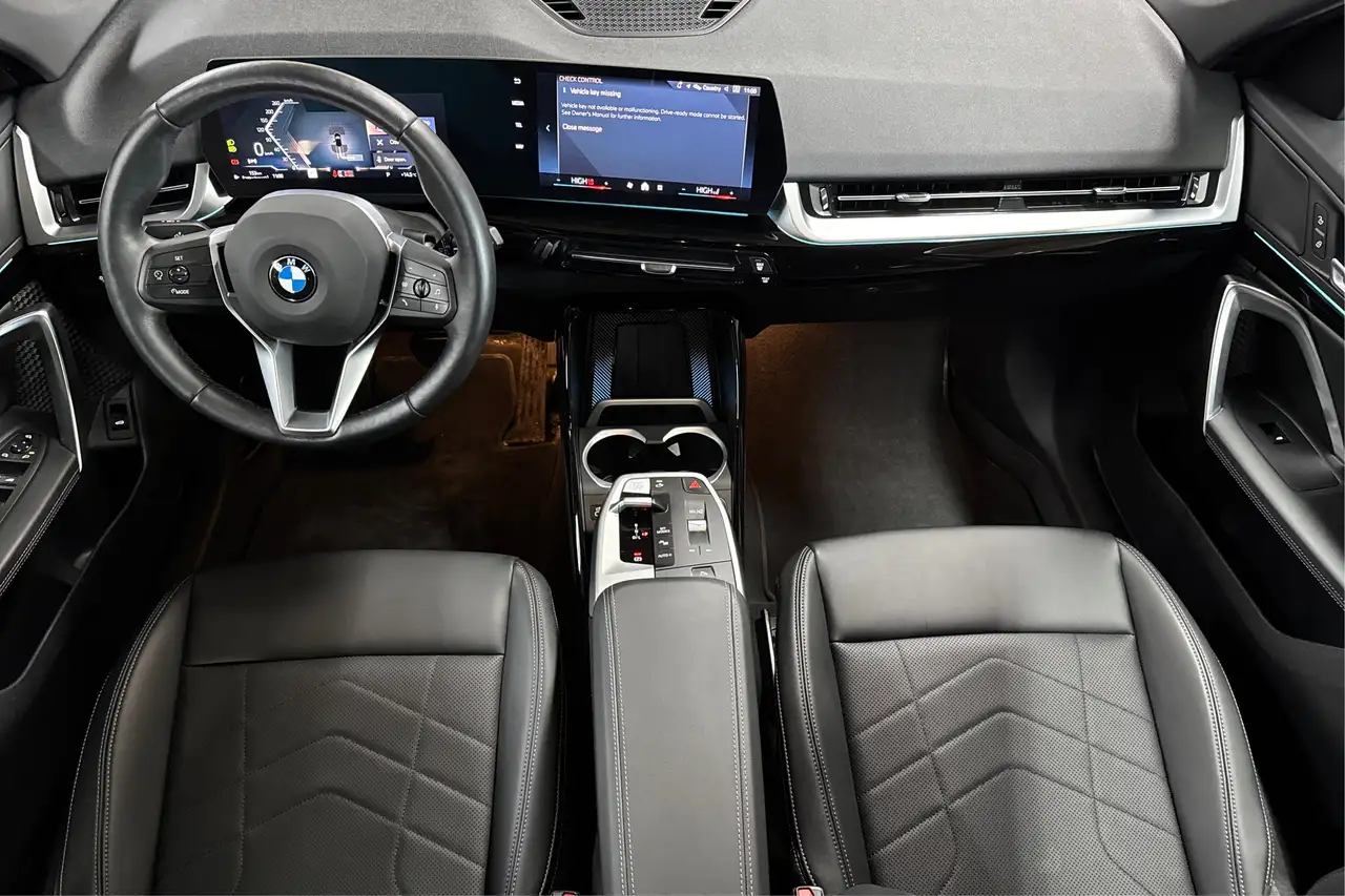 BMW X1 снимка BMW X1