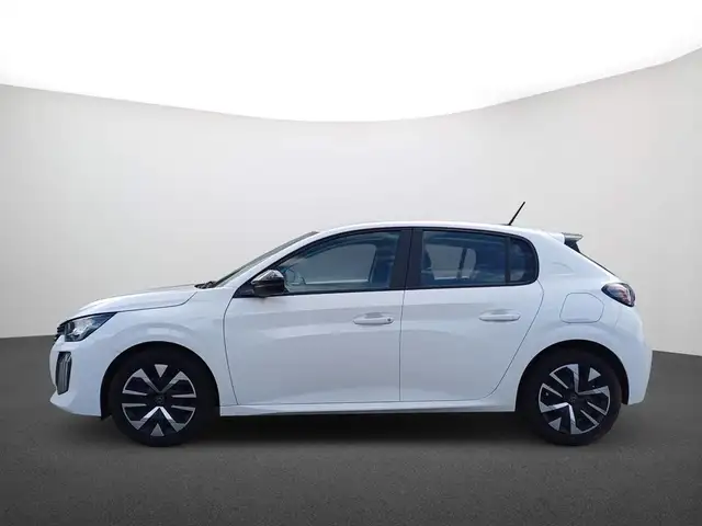 Peugeot 208 view 4