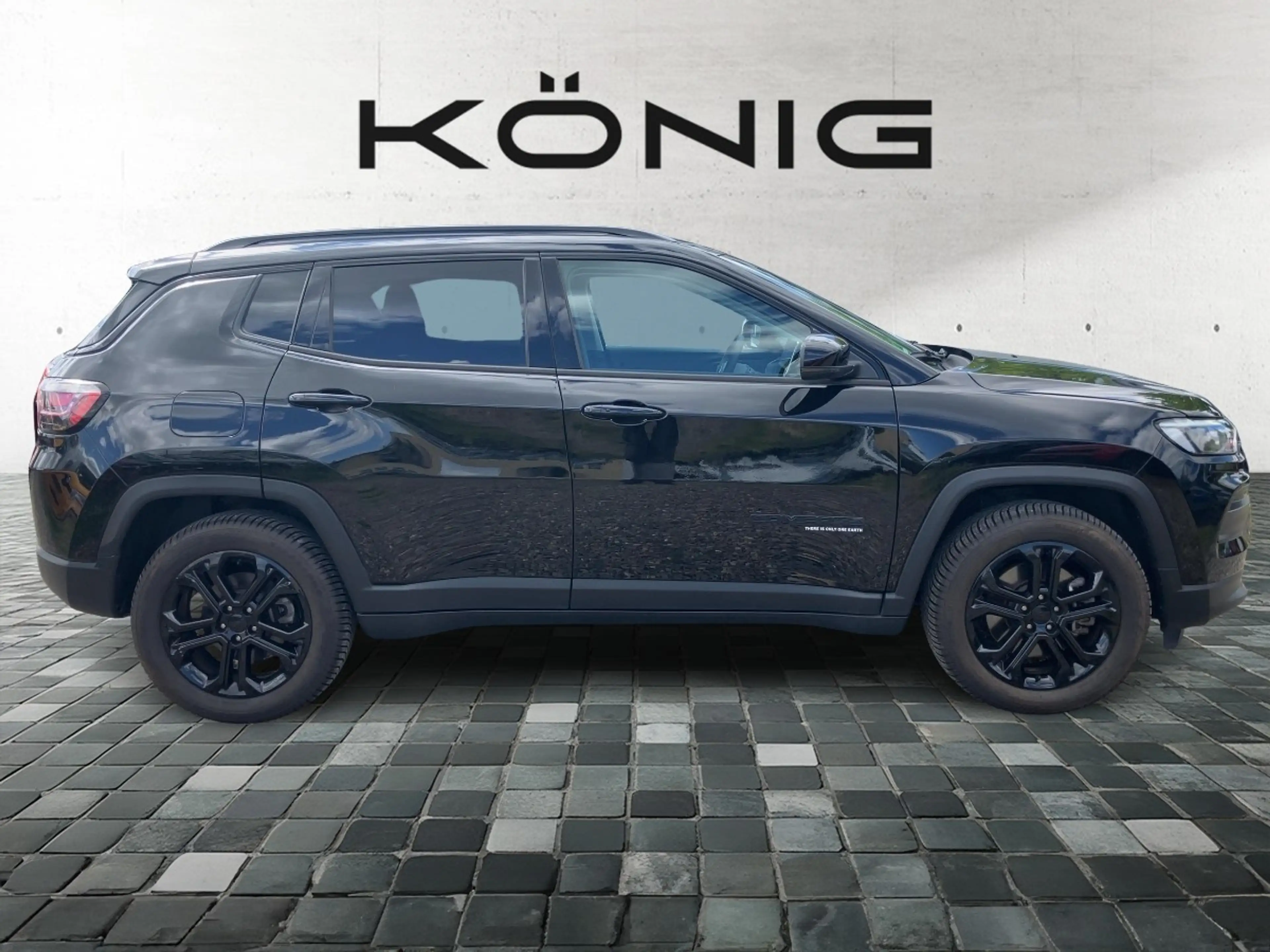 Jeep Compass Upland PHEV — photo 2