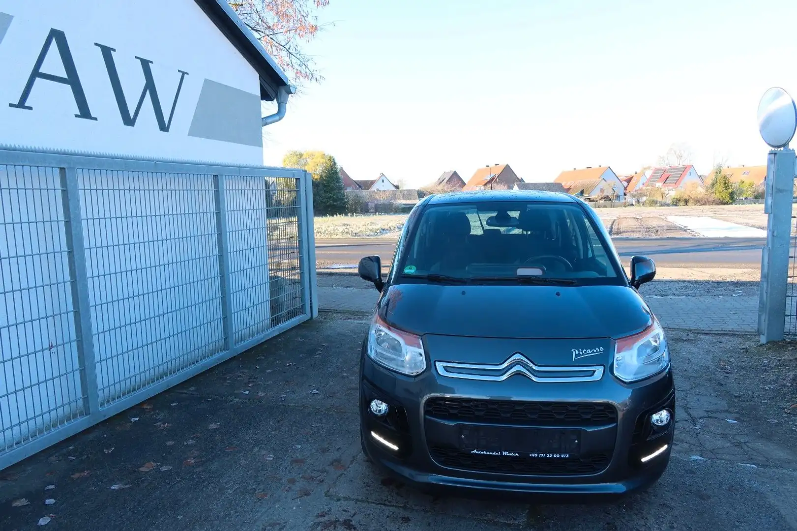 Citroen C3 Picasso Tendance|1.Hand|S.Heft|Panorama| Grau - 2