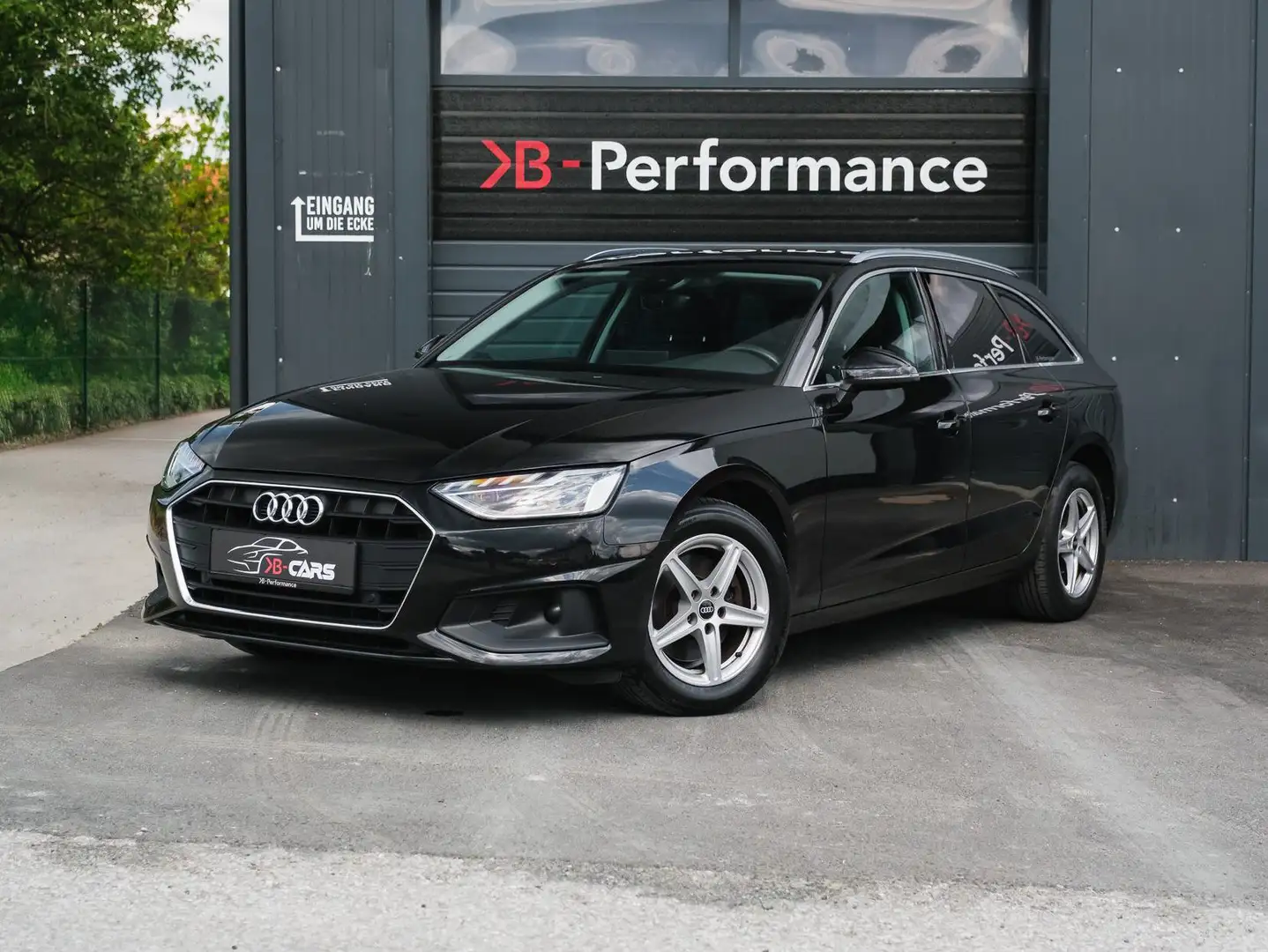 Audi A4 Av. 30 TDI S-tronic/LED/VIRTUAL/MMI/SHZ/NAVI/GLANZ Zwart - 1