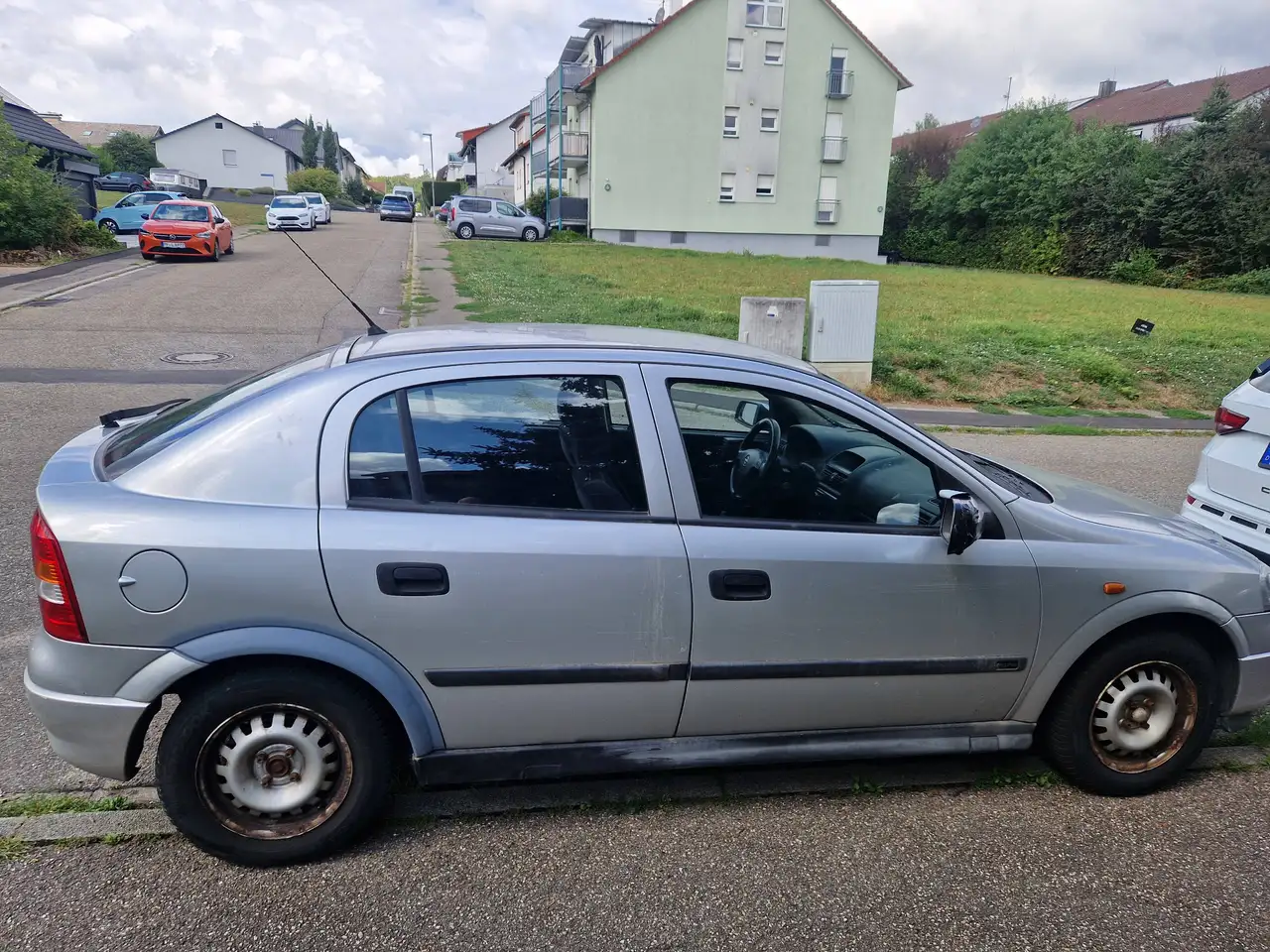 Opel Astra 1.6 Elegance, foto 3
