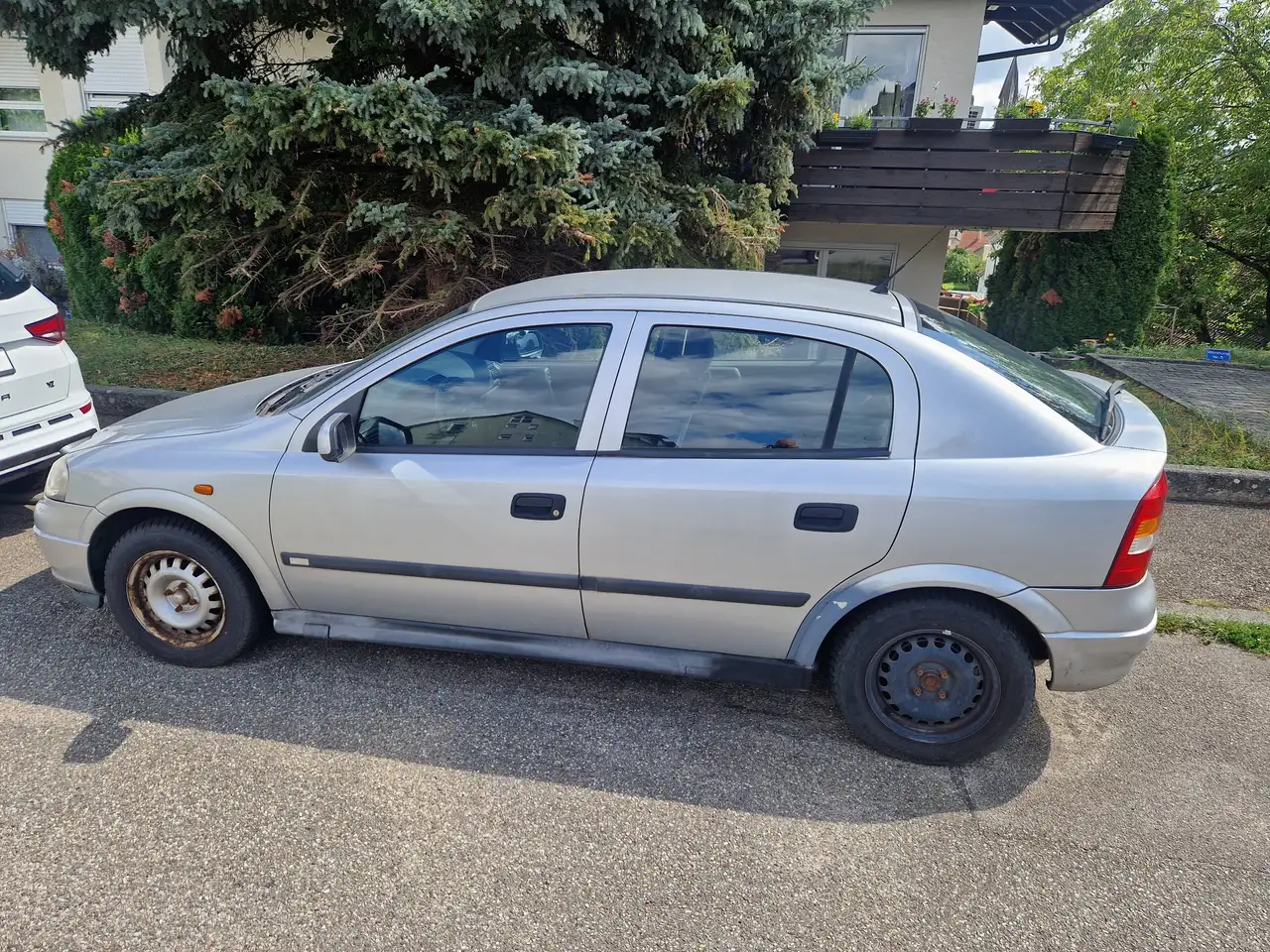 Opel Astra 1.6 Elegance, foto 4