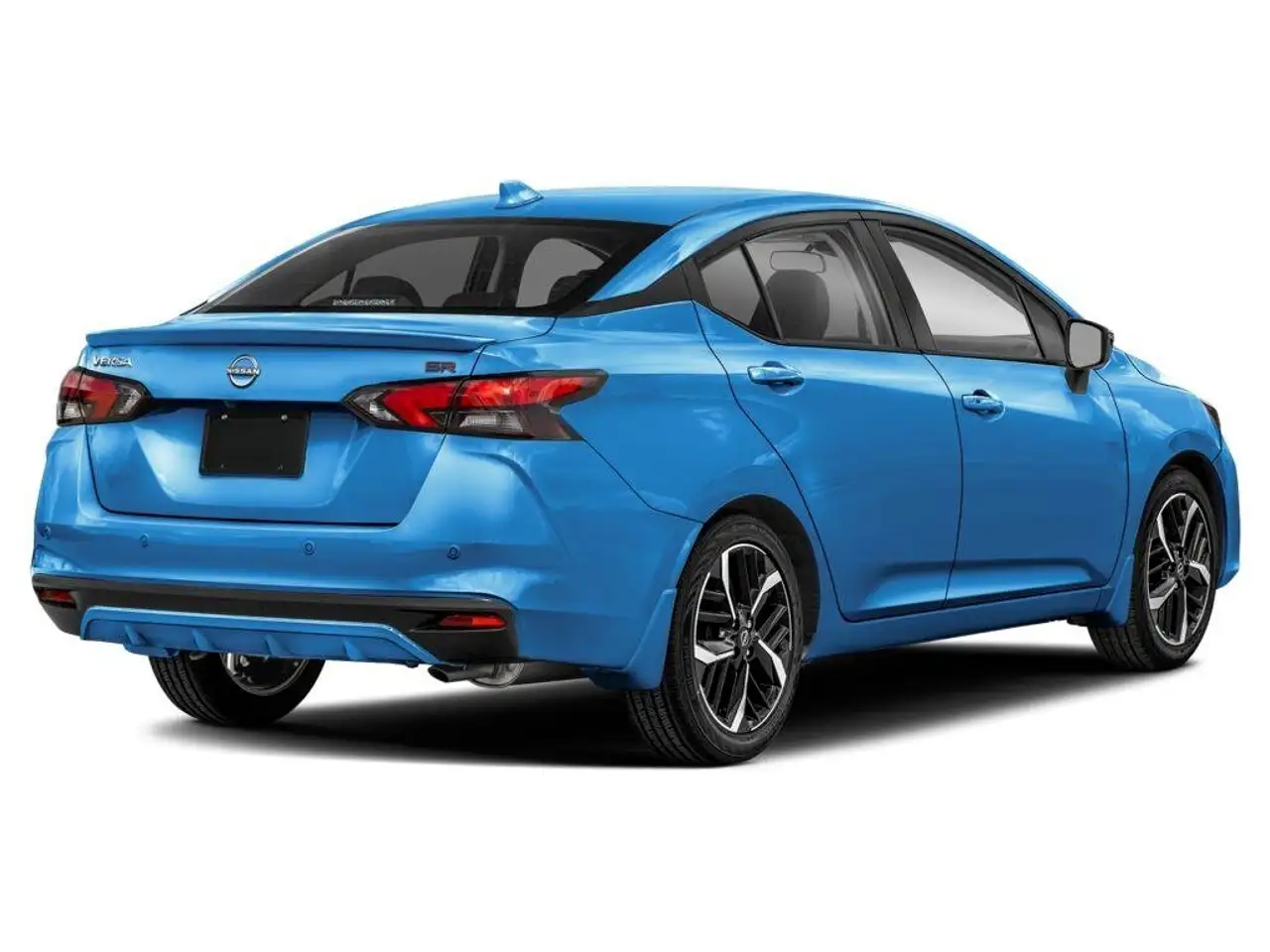 Nissan Versa снимка Nissan Versa