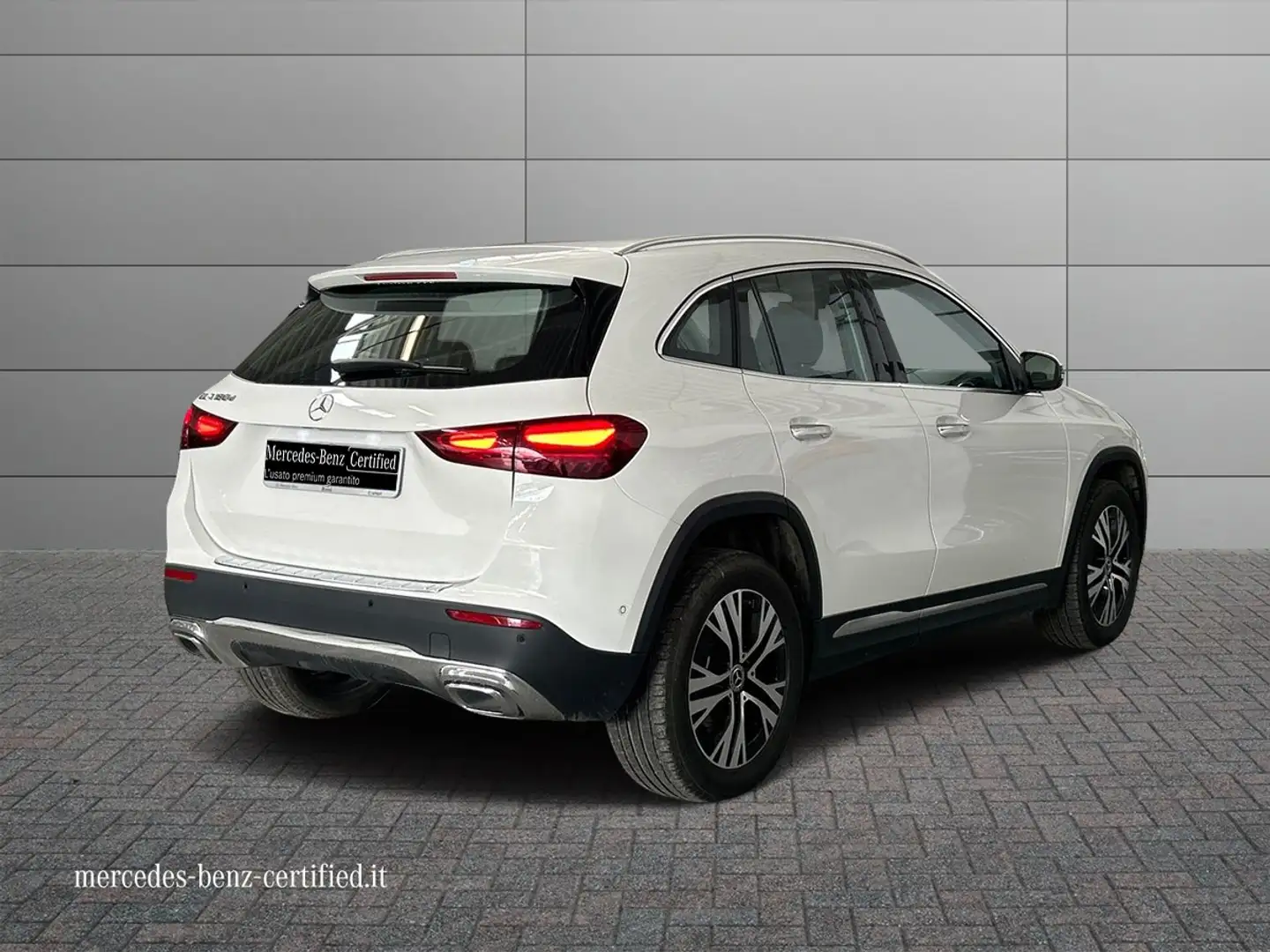 Mercedes-Benz GLA 180 180 d Progressive Advanced Plus auto Blanc - 2