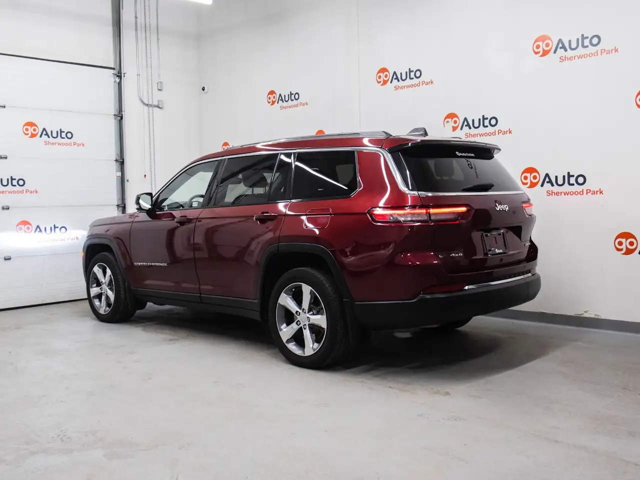 Jeep Grand Cherokee снимка Jeep Grand Cherokee