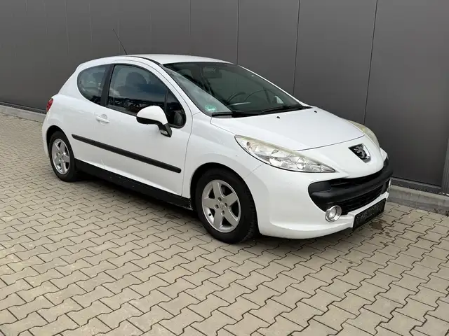 Peugeot 207 view 15