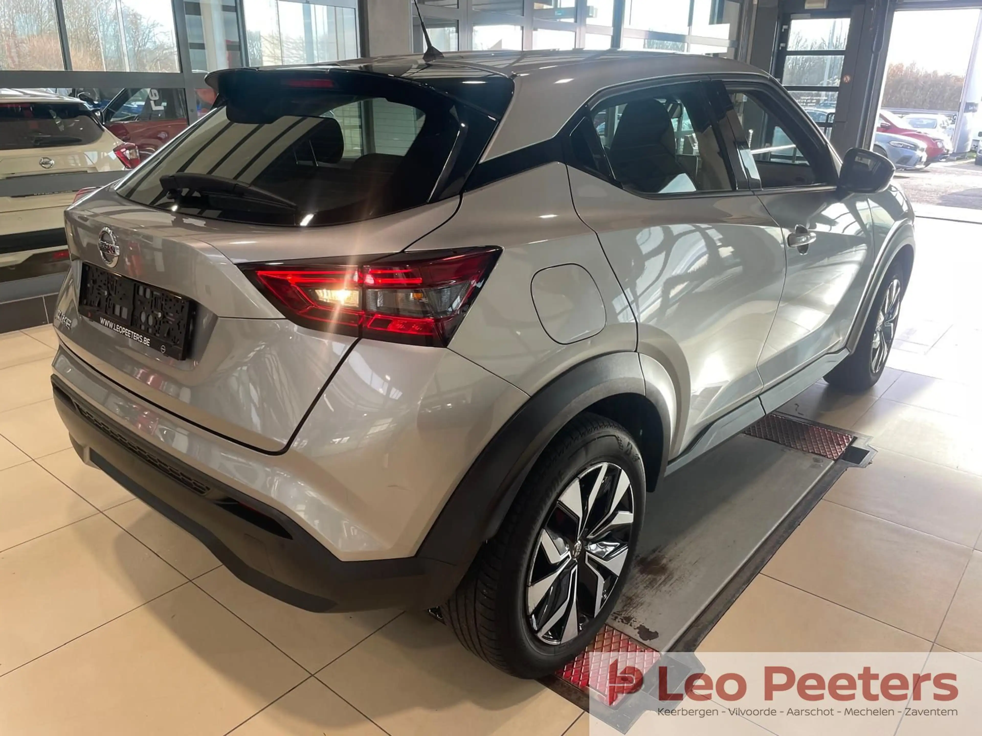 Nissan Juke DIG-T Acenta DCT — photo 10