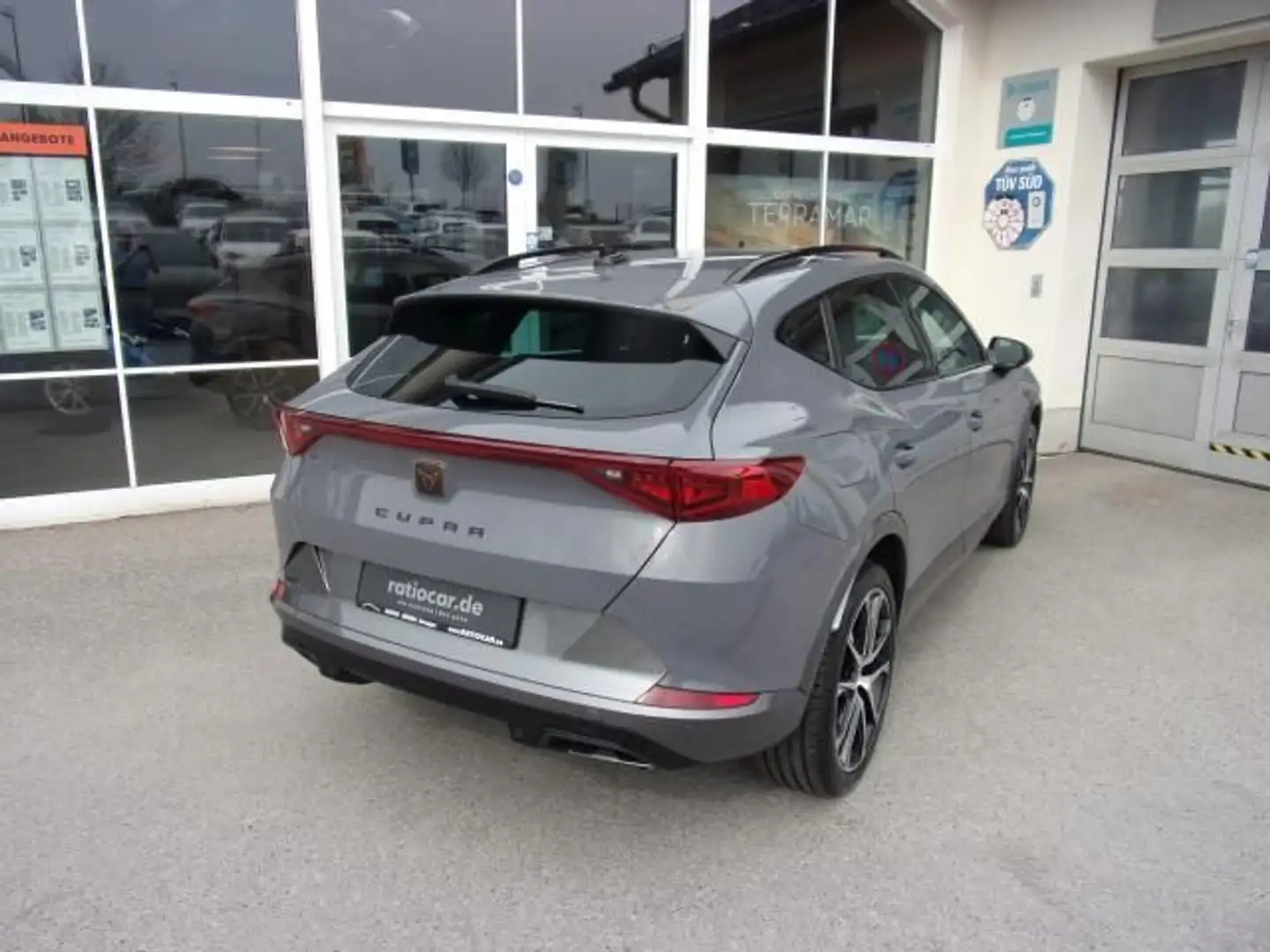 CUPRA Formentor FORMENTOR 2.0 TSI DSG 4DRIVE AHZV BEHEIZB.LENKR. Grau - 2