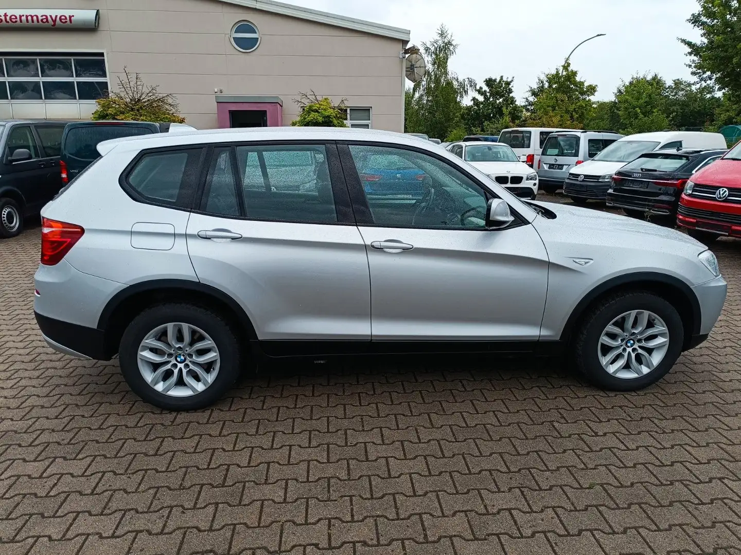 BMW X3 xDrive28i Silber - 2