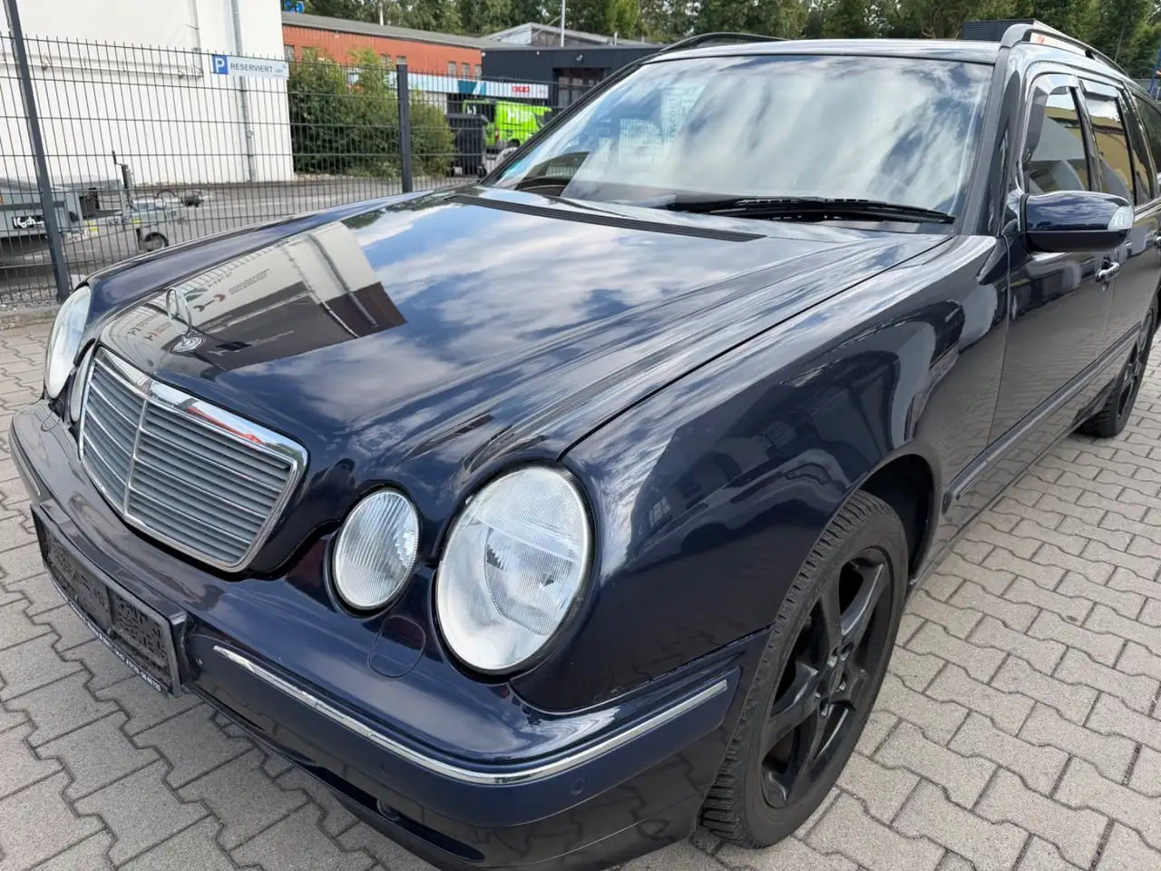 Mercedes-Benz E 320 T 4MATIC ELEGANCE * Automatik * Navi, foto 2