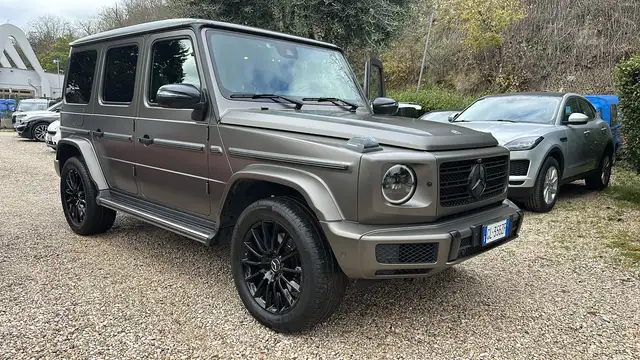 Mercedes-Benz G 400 d AMG Line 330cv auto