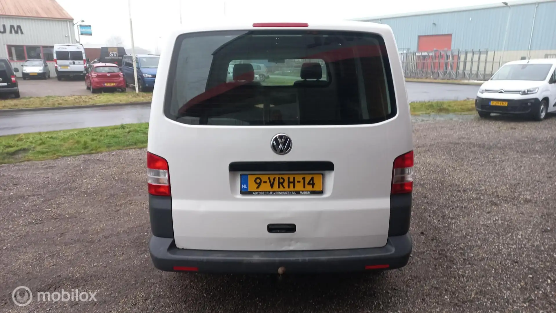 Volkswagen T5 Transporter 2.0 TDI L1H1 BM T800 Baseline/AIRCO/CRUISECONTROL Weiß - 2