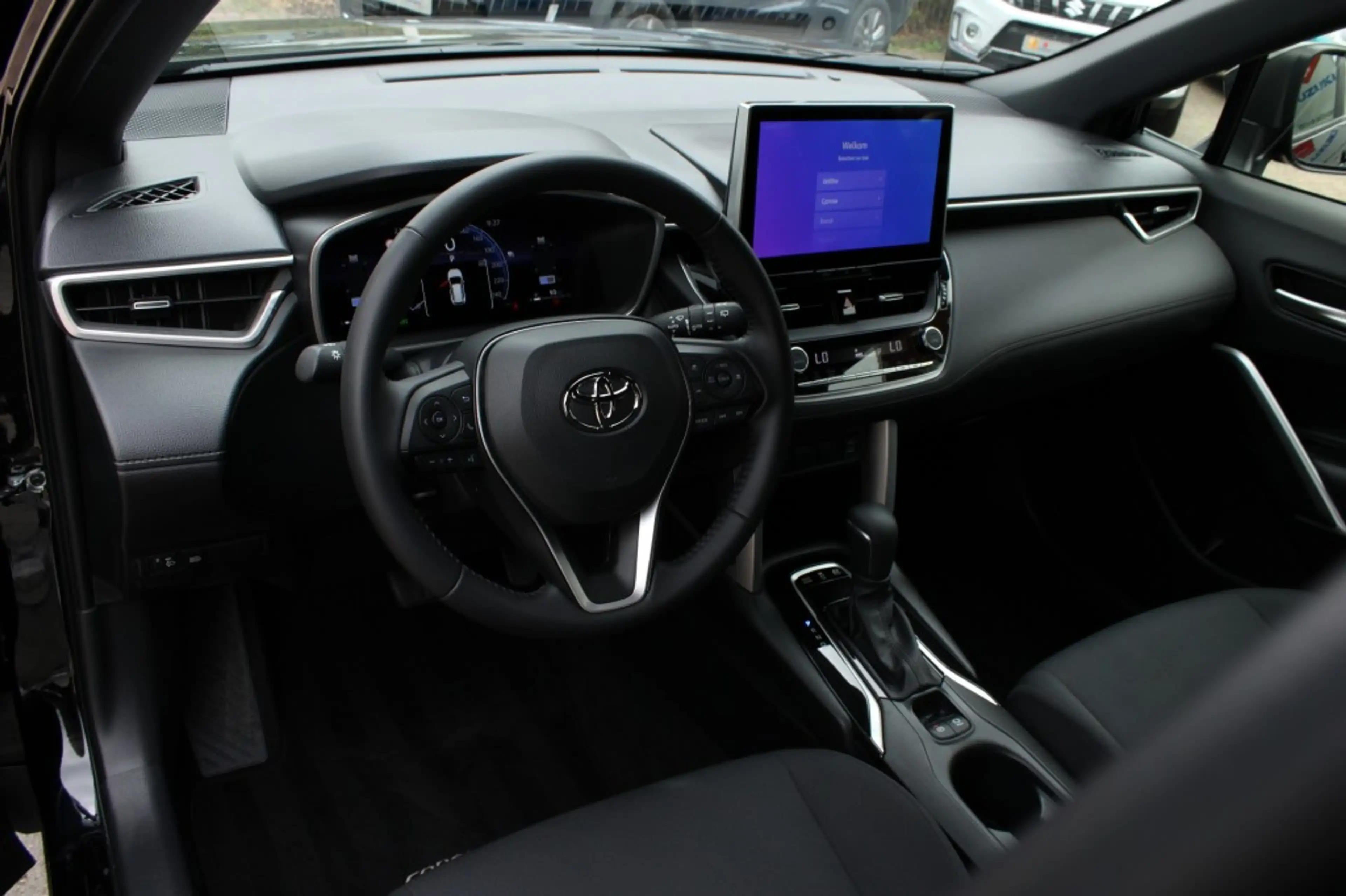 Toyota Corolla Cross HYBRID 140 STYLE / Rijklaarprijs — photo 12