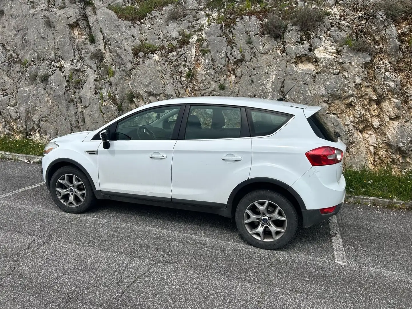 Ford Kuga 2.0 tdci Titanium 4wd 163cv auto - 2