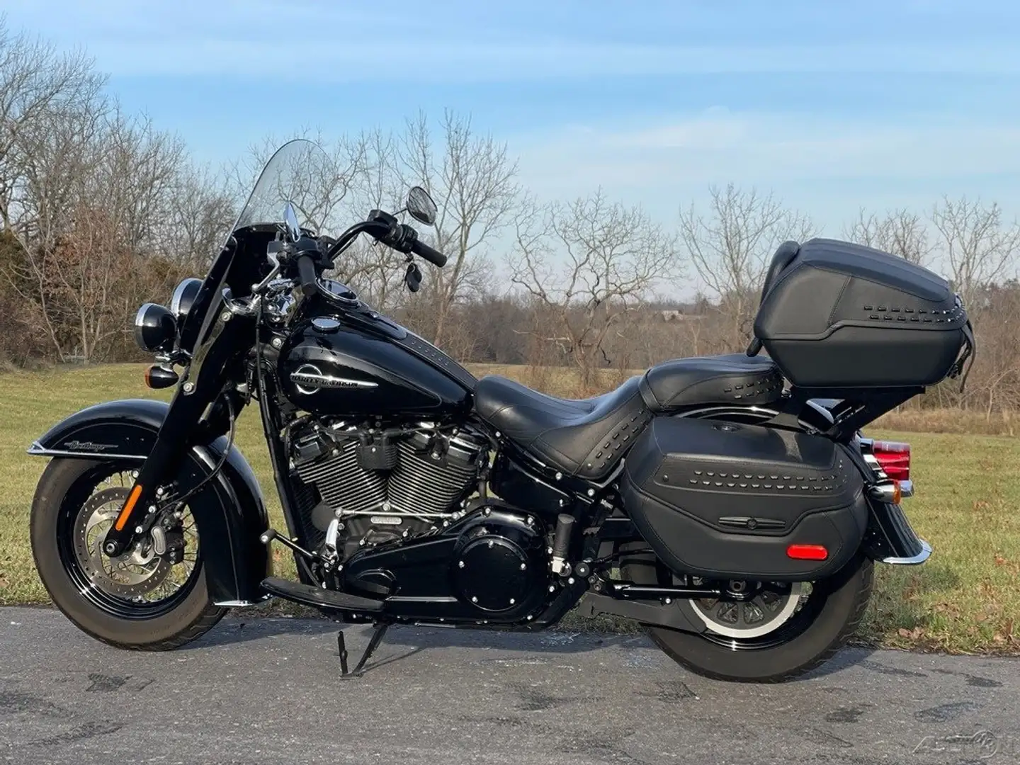 Harley-Davidson Heritage Softail 2018 Harley-Davidson Softail Heritage Noir - 2