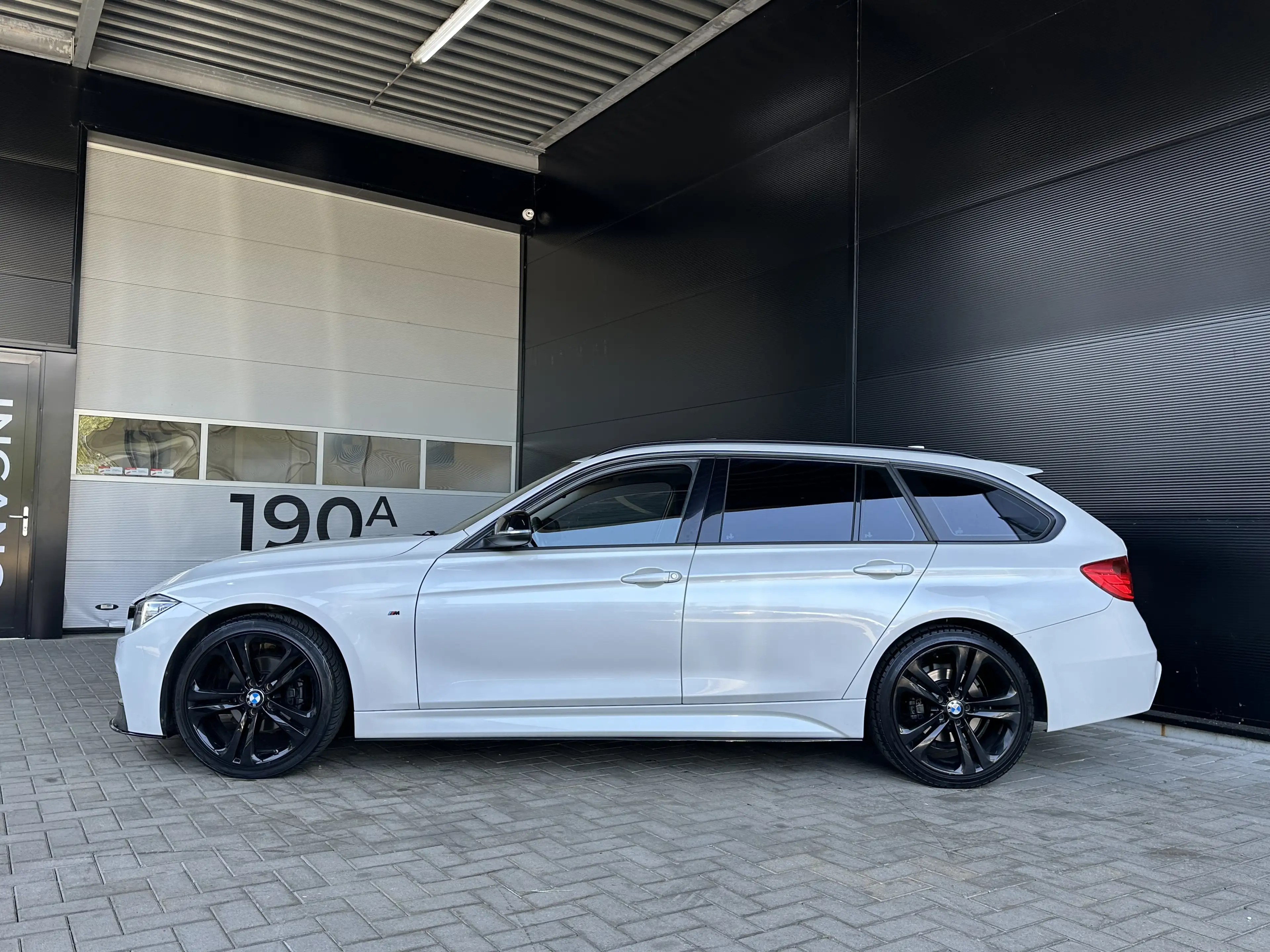 BMW 316 3 Serie 316i AUT | M-SPORT | PANODAK | Performance — photo 5