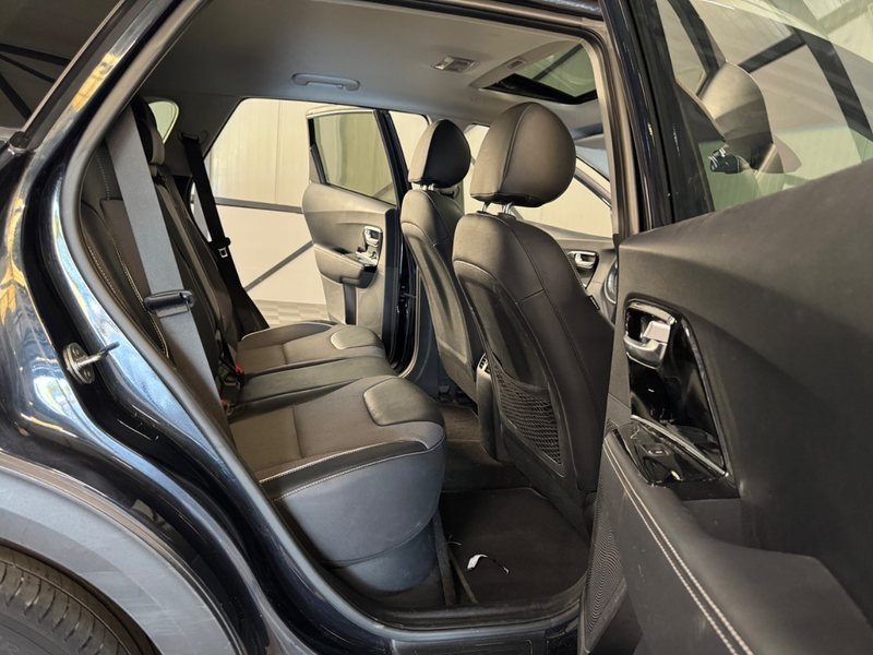 Kia e-Niro DynamicPlusLine 64kWh 3-Fase | SOH 100% | Navi | C — photo 4