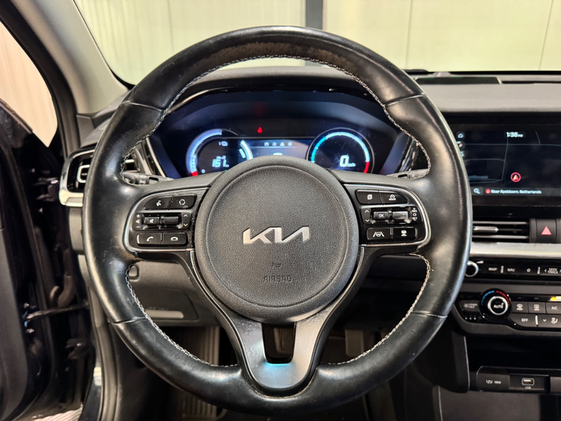 Kia e-Niro DynamicPlusLine 64kWh 3-Fase | SOH 100% | Navi | C — photo 12
