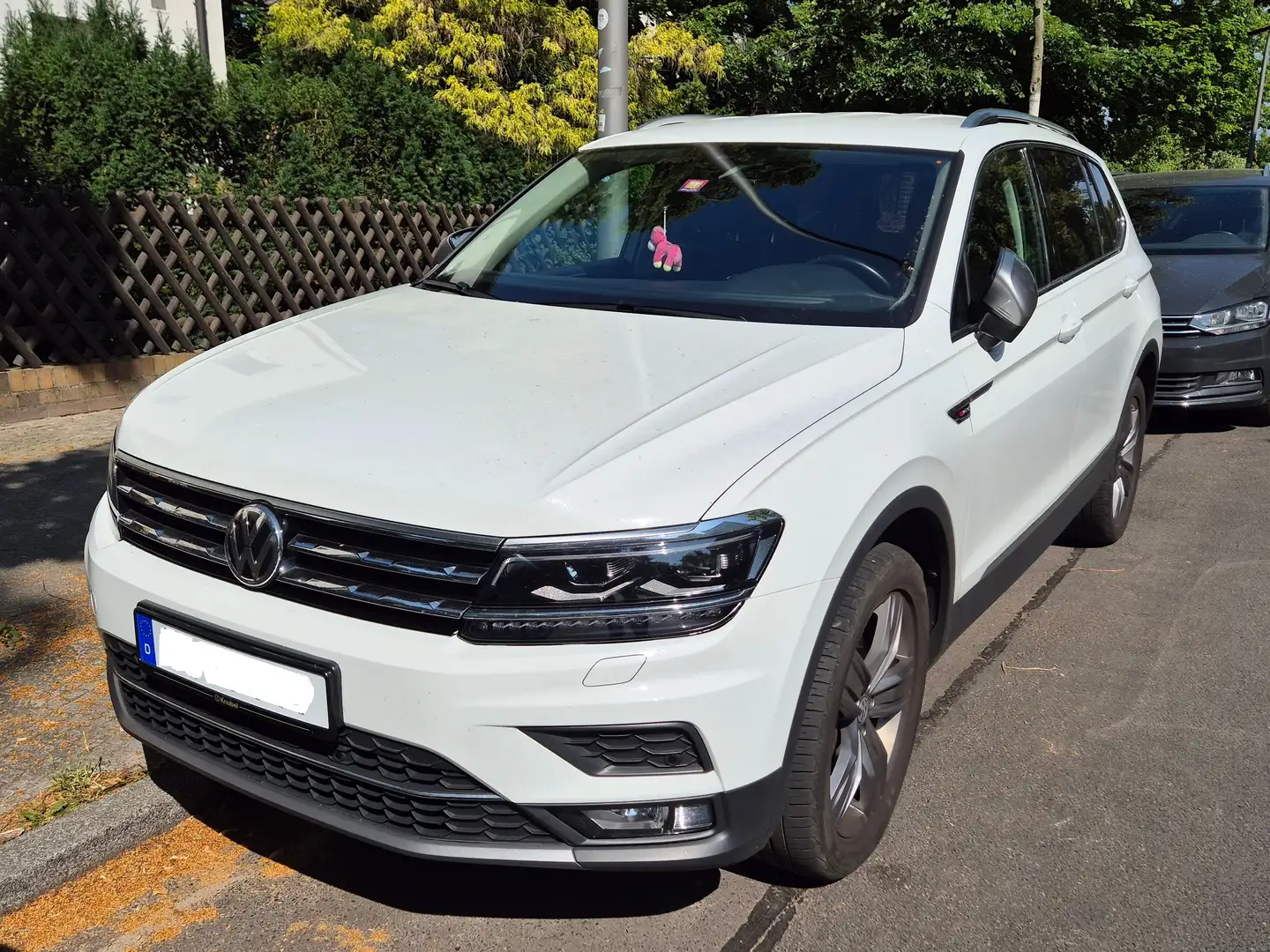 Volkswagen Tiguan Allspace Tiguan 2.0 TSI 4Motion DSG OPF Highline Unfallfrei Weiß - 1