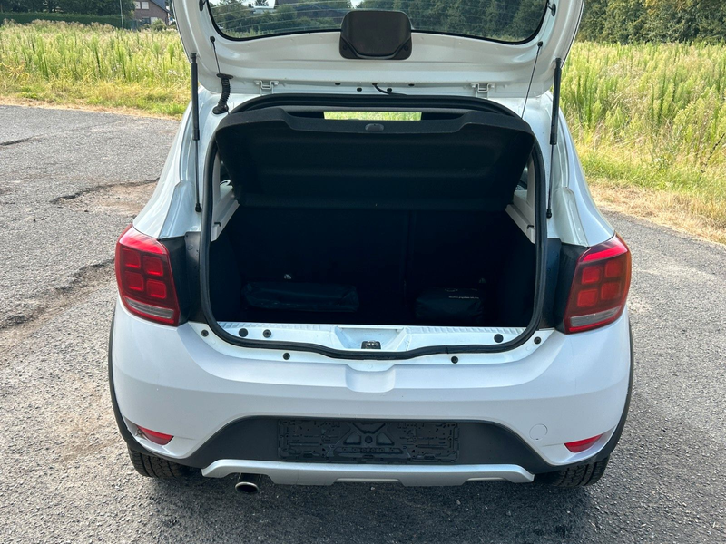 Dacia Sandero II Stepway Prestige TCe 90 Klima Radio — photo 5