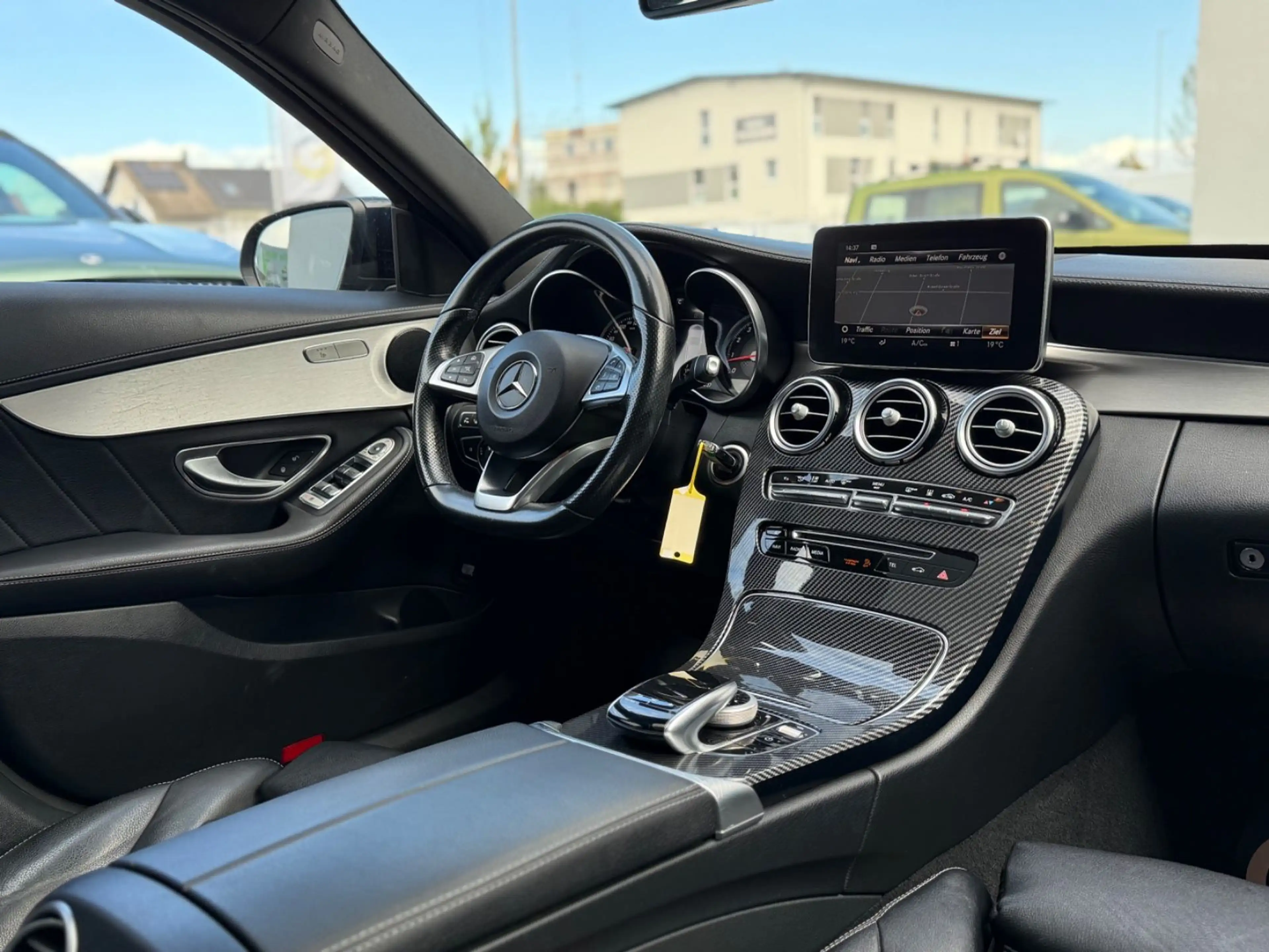 Mercedes-Benz C 250 9G CGI AMG NIGHT*PANO*STANDH*MEMO* — photo 7