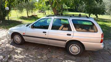 Escort IV SW SW 1.6 16v Village c/abs,AC,SS