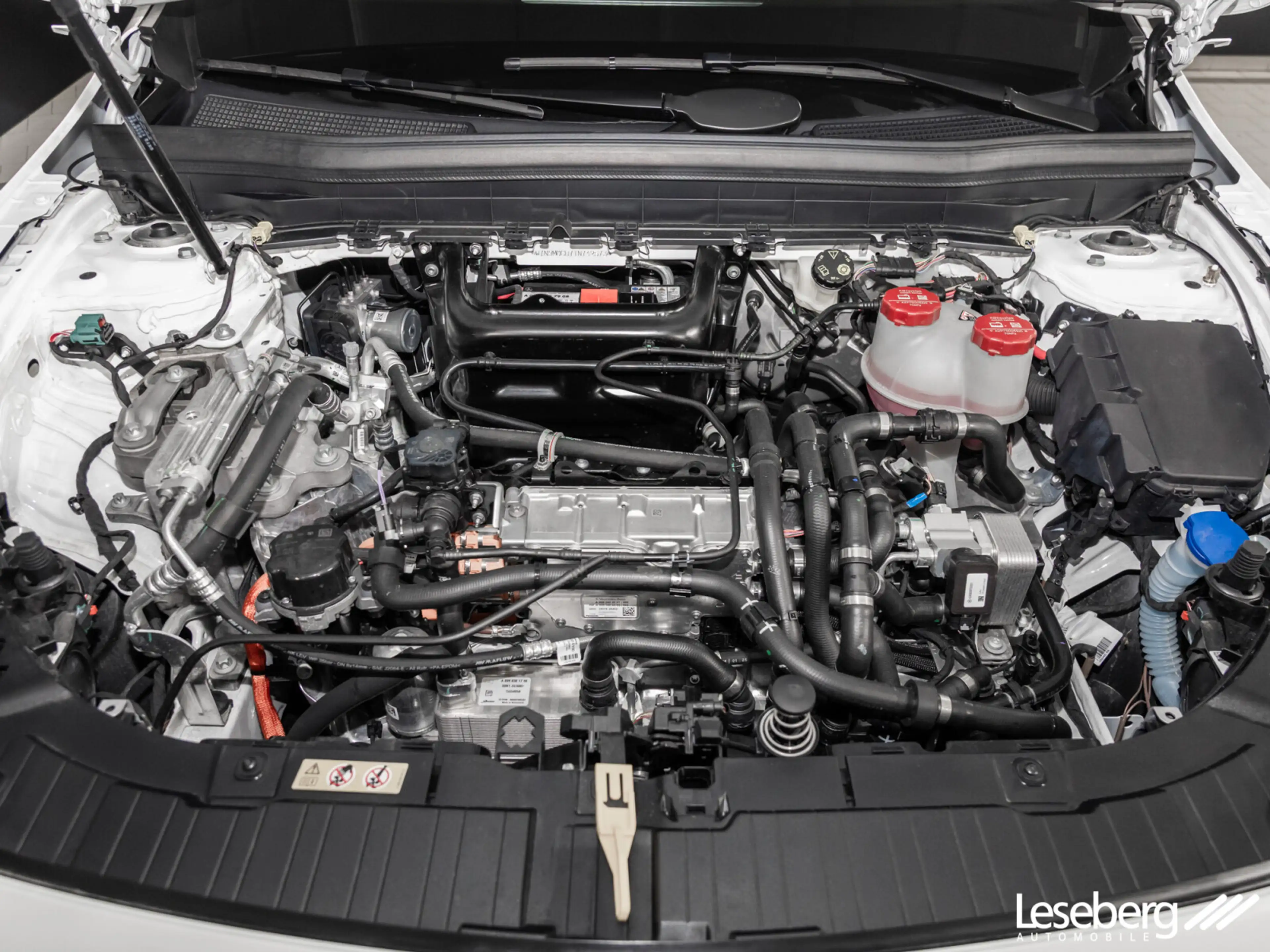 Mercedes-Benz EQB 250 EQB 250+ Progress. Adv. LED/Kamera/el.Heckklappe — photo 8