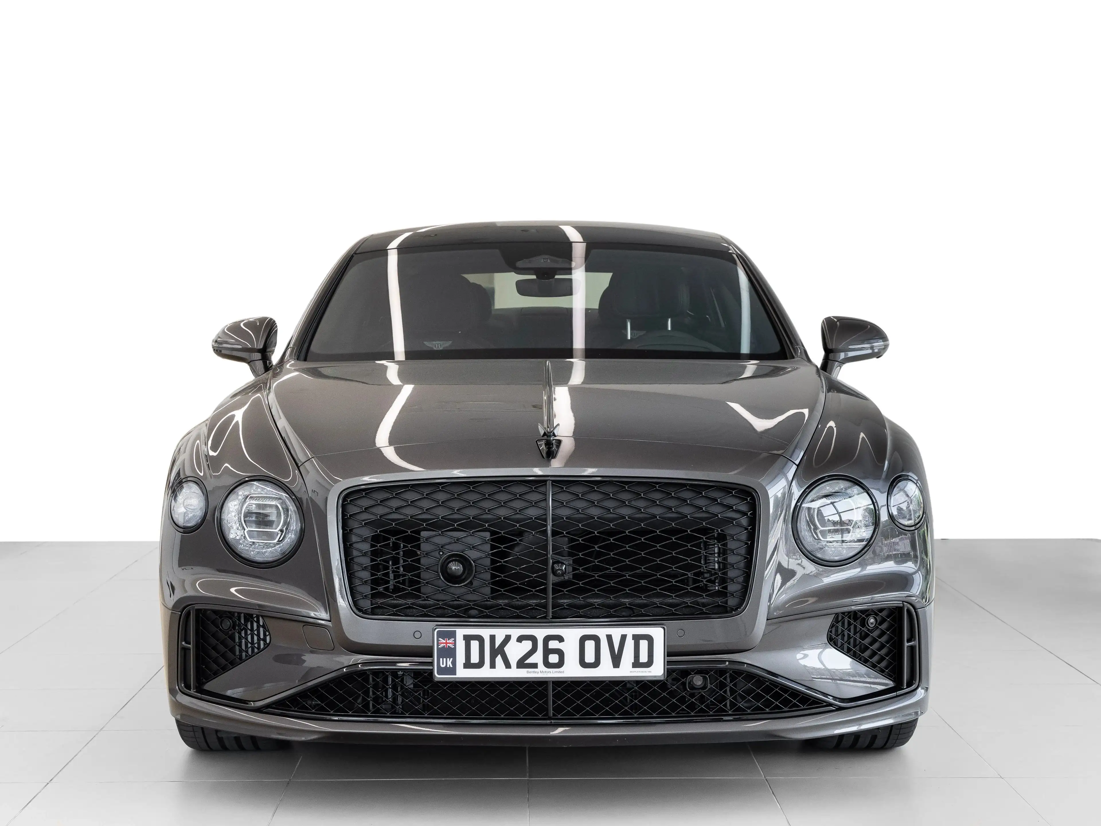 Bentley Flying Spur V8 Hybrid *B&O*Rotating*MY26* — photo 2