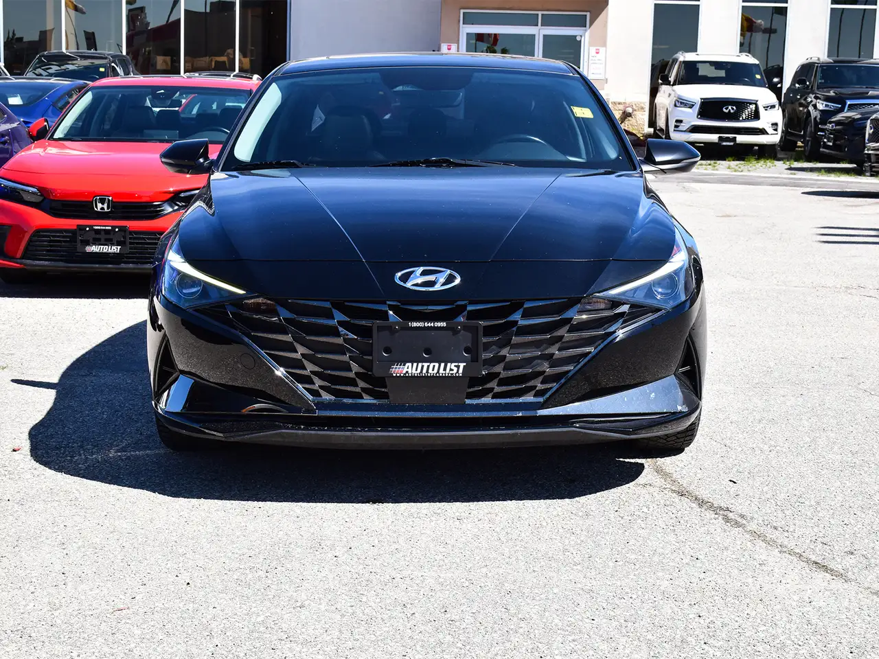 Hyundai ELANTRA снимка Hyundai ELANTRA