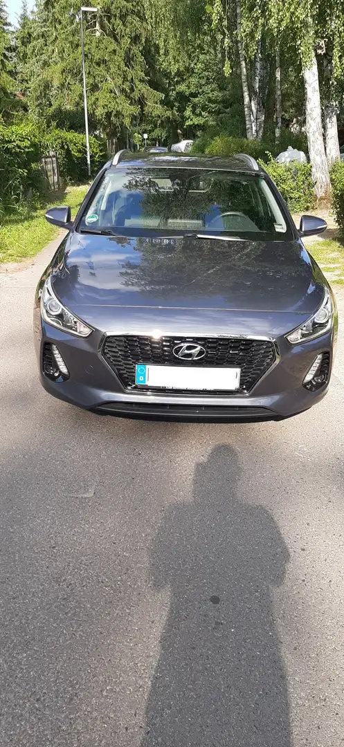 Hyundai i30 Trend Grau - 1