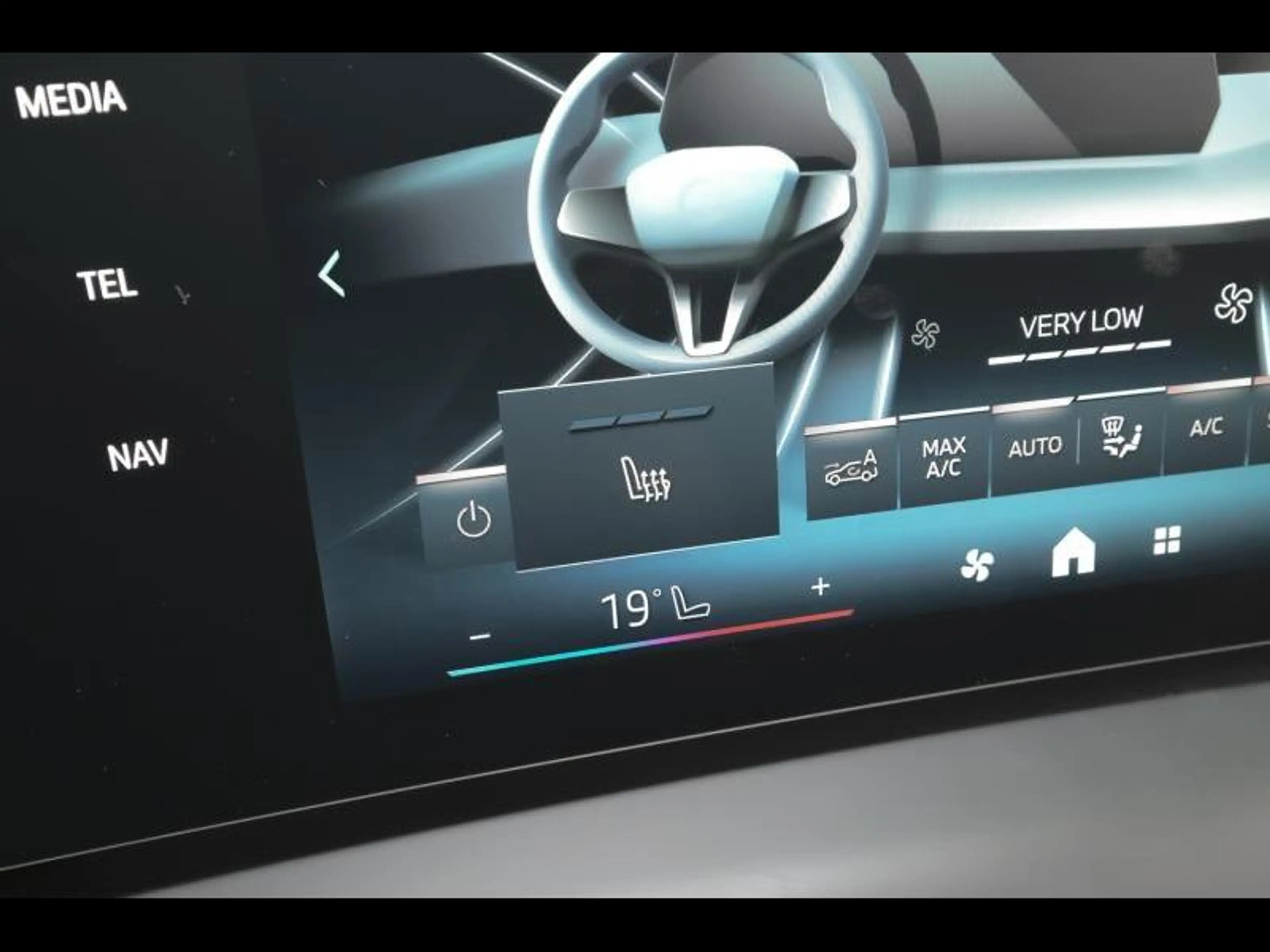 BMW 123 i xDrive - M pack — photo 13