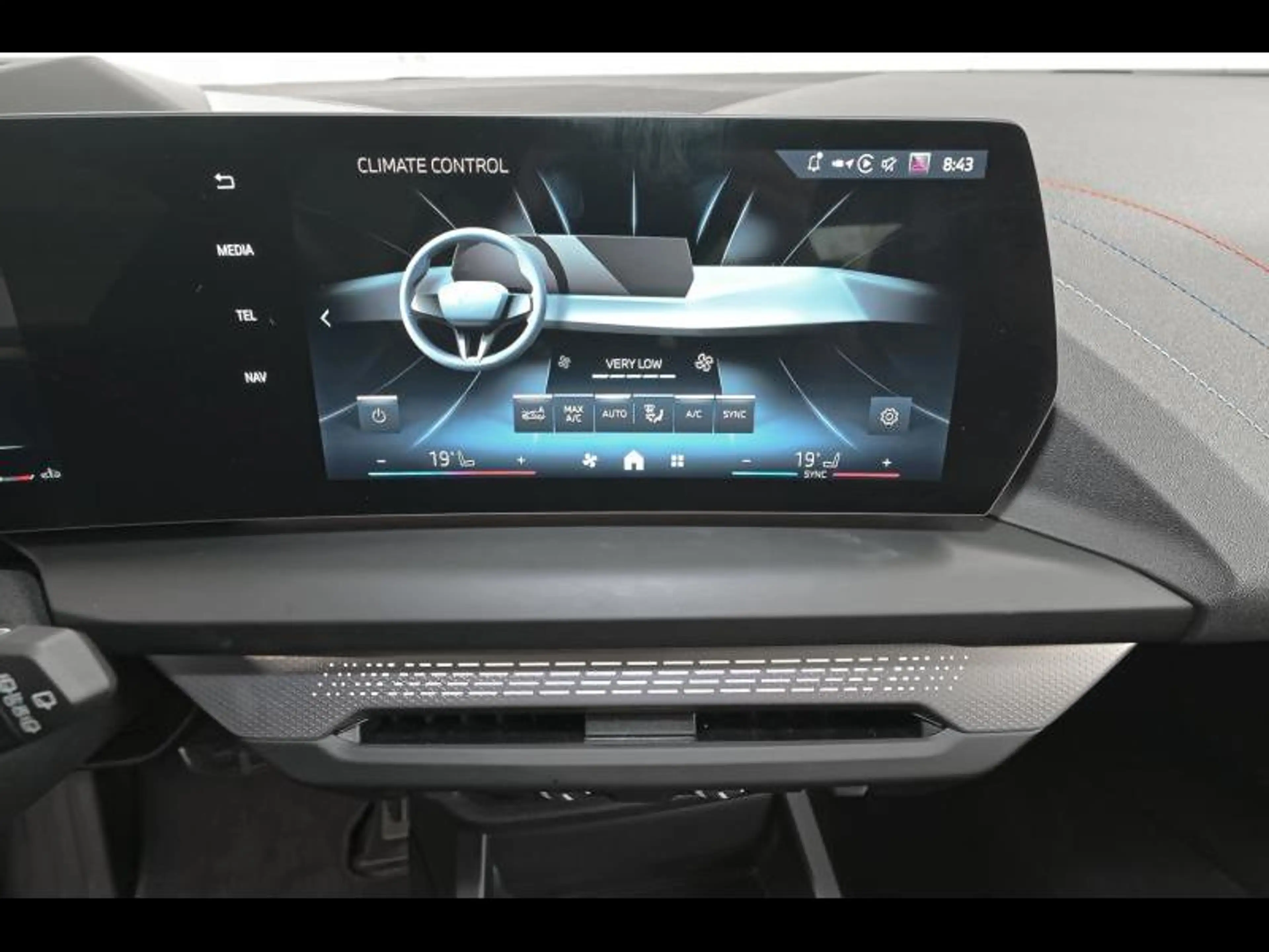 BMW 123 i xDrive - M pack — photo 12