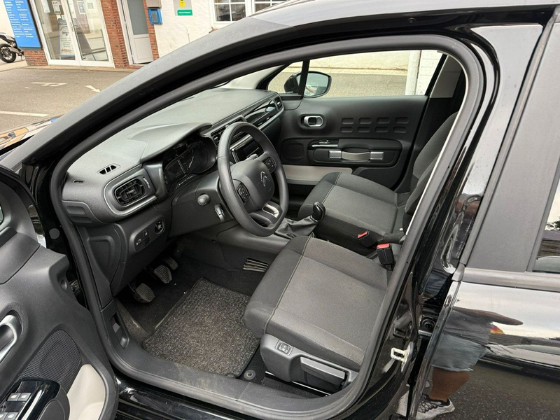 Citroen C3 PureTech "Feel"  - PDC-Tel-Li+Si — photo 7