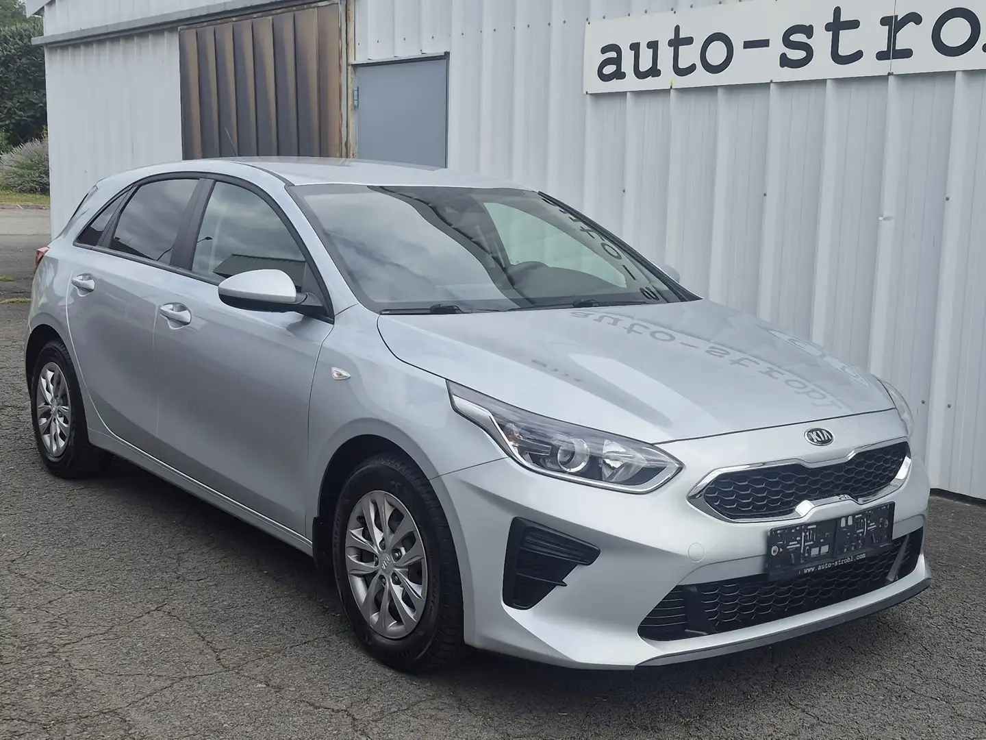 Kia Ceed / cee'd 1,0 T-GDI GPF Titan Silber - 1