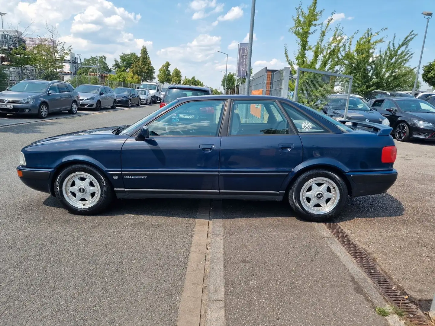 Audi 80 2.6 E Euro Automatik Blau - 2