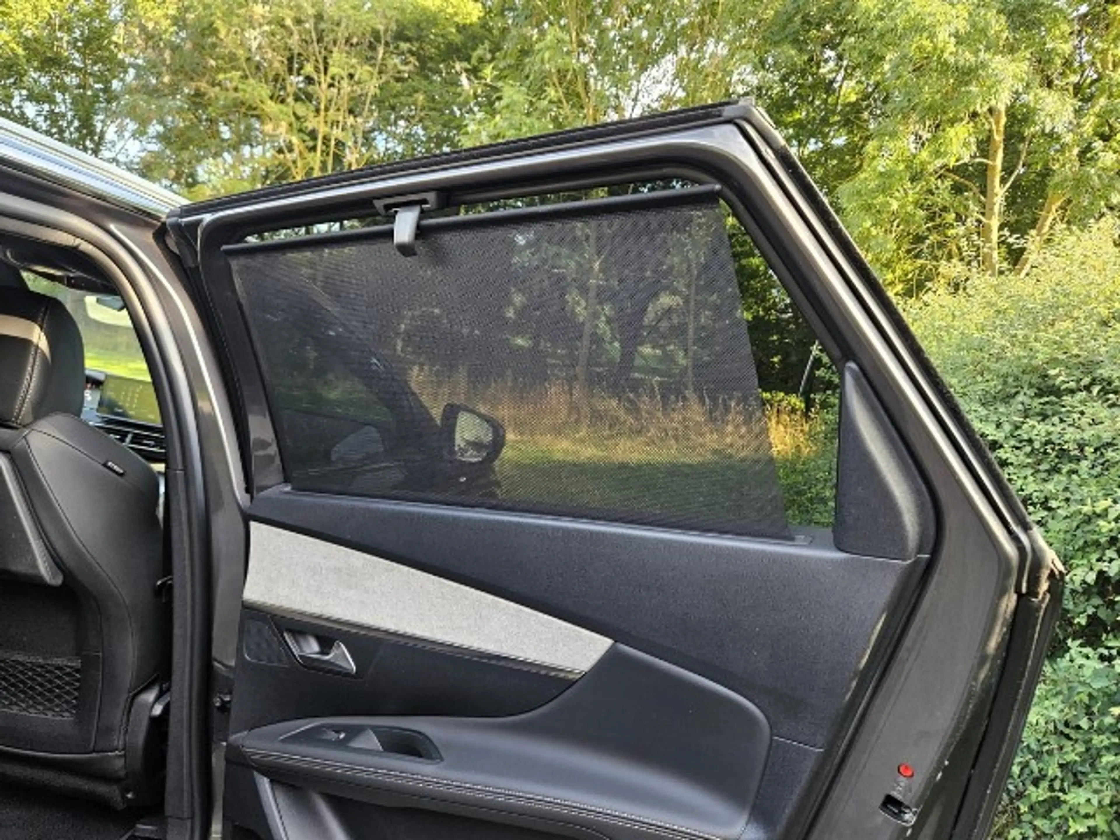Peugeot 5008 GT PureTech 130 EAT8 Automatik Grip Control AHK — photo 10