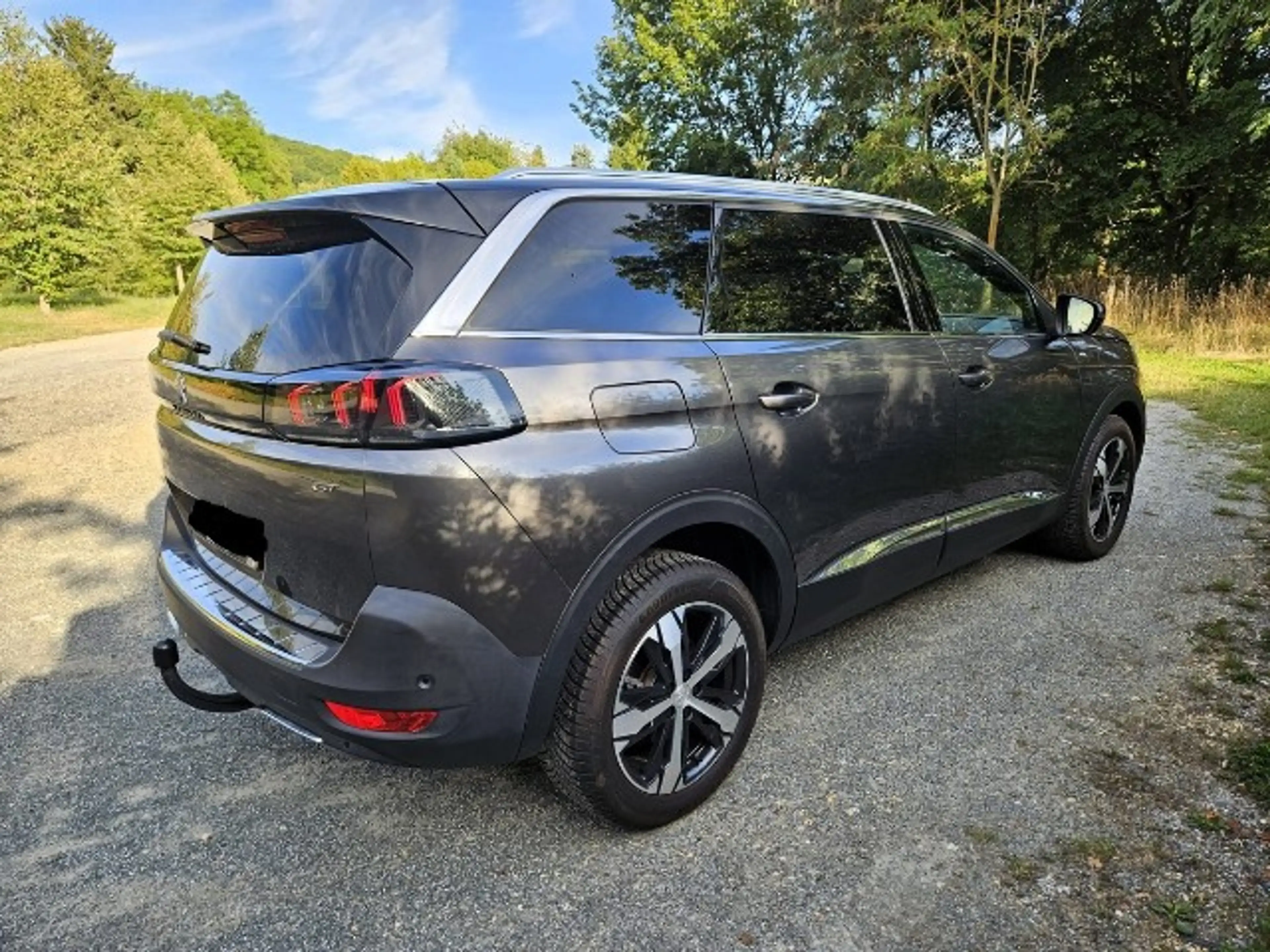 Peugeot 5008 GT PureTech 130 EAT8 Automatik Grip Control AHK — photo 2