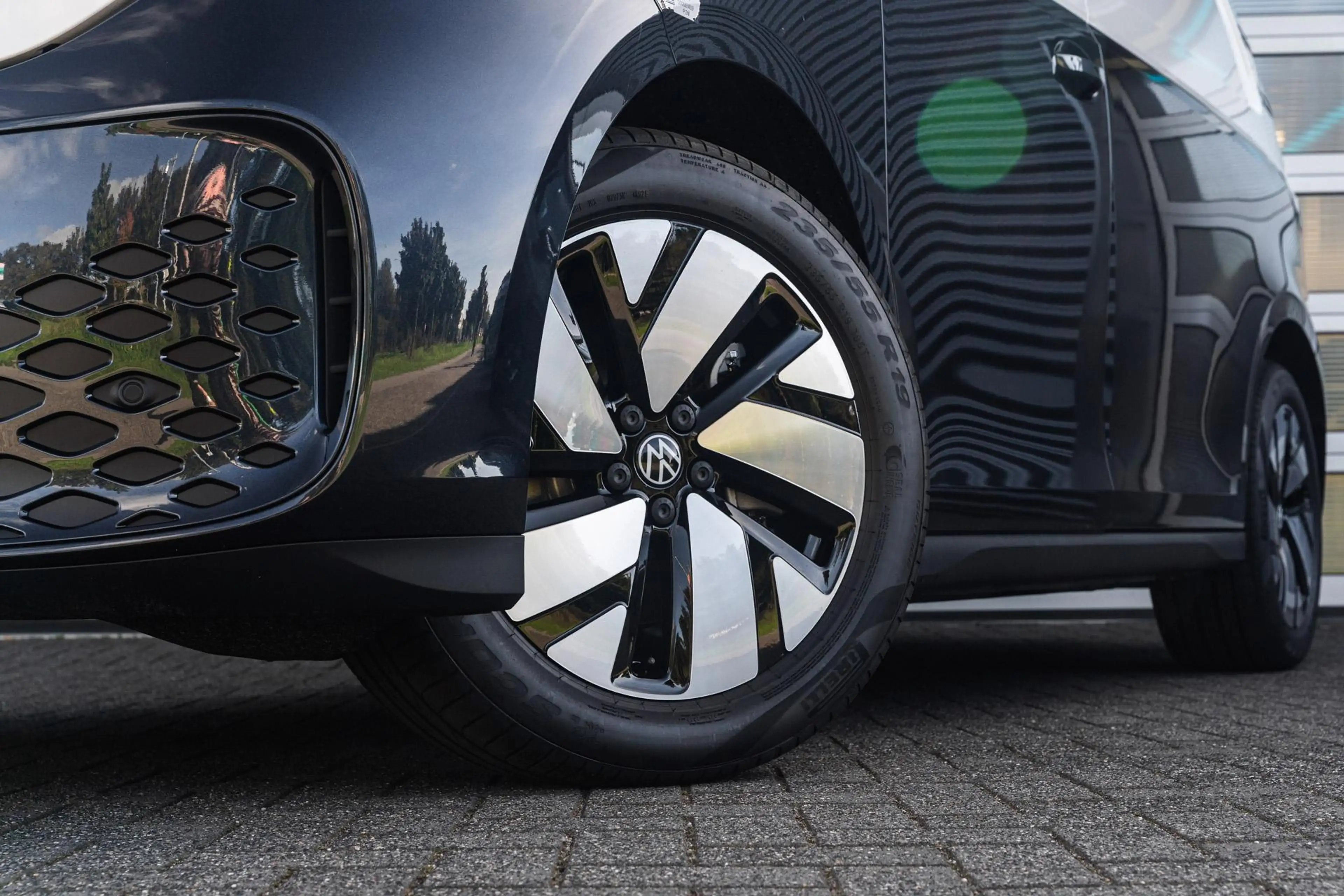 Volkswagen ID. Buzz Cargo 190pk Bulli Limited Edition 59 kWh | Stoelen Pakke — photo 10