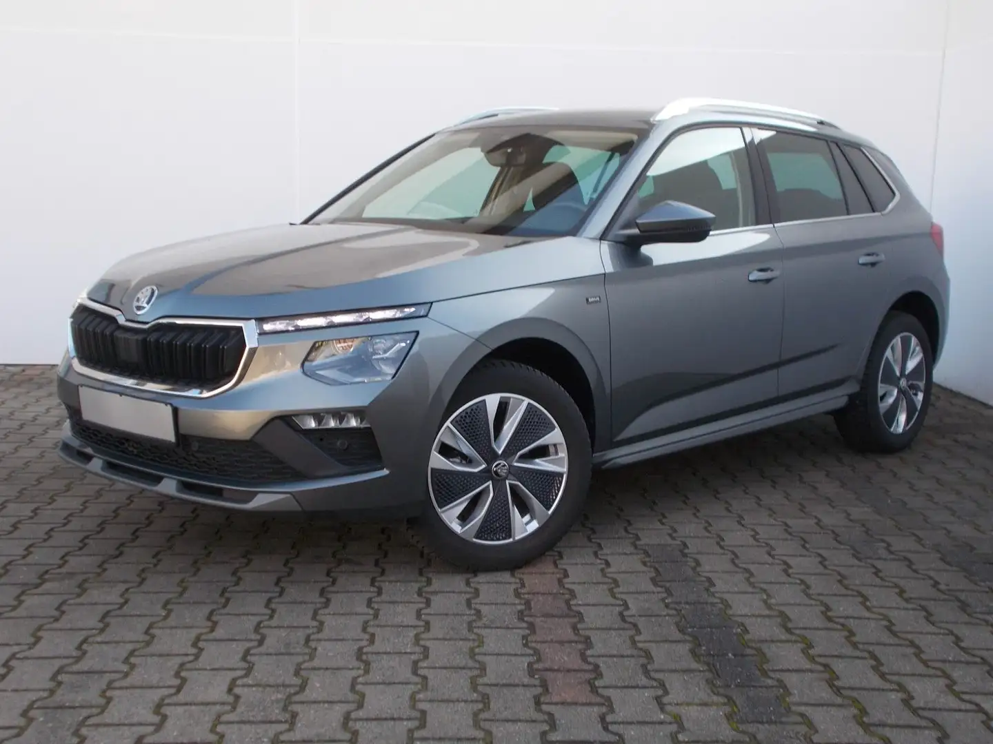 Skoda Kamiq Drive *DSG* ACC * LED * Kamera * uvm !!! Grau - 2