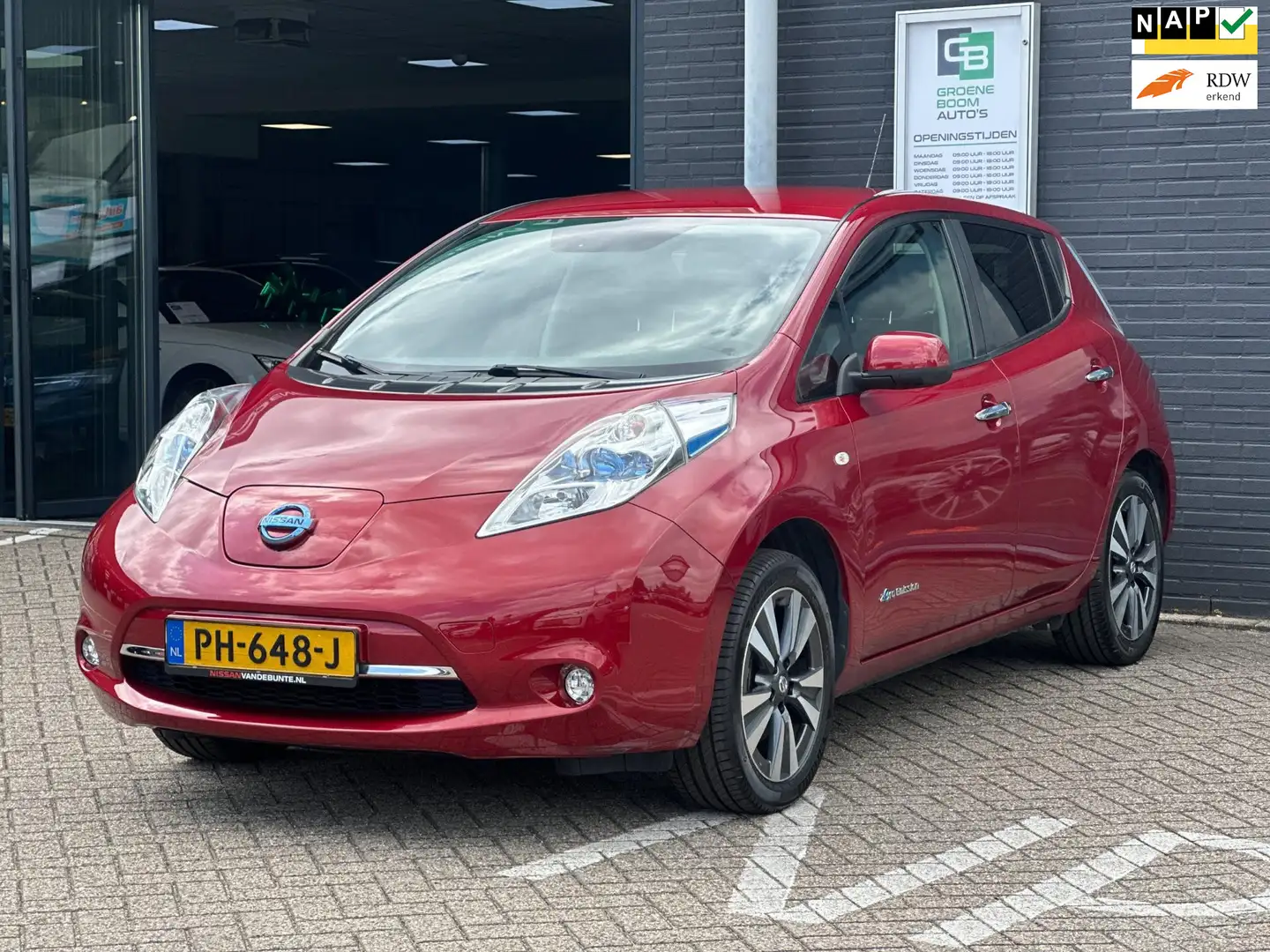 Nissan Leaf Business Edition 30 kWh/NAVI/CAMERA/NL-AUTO NAP!! Rood - 1