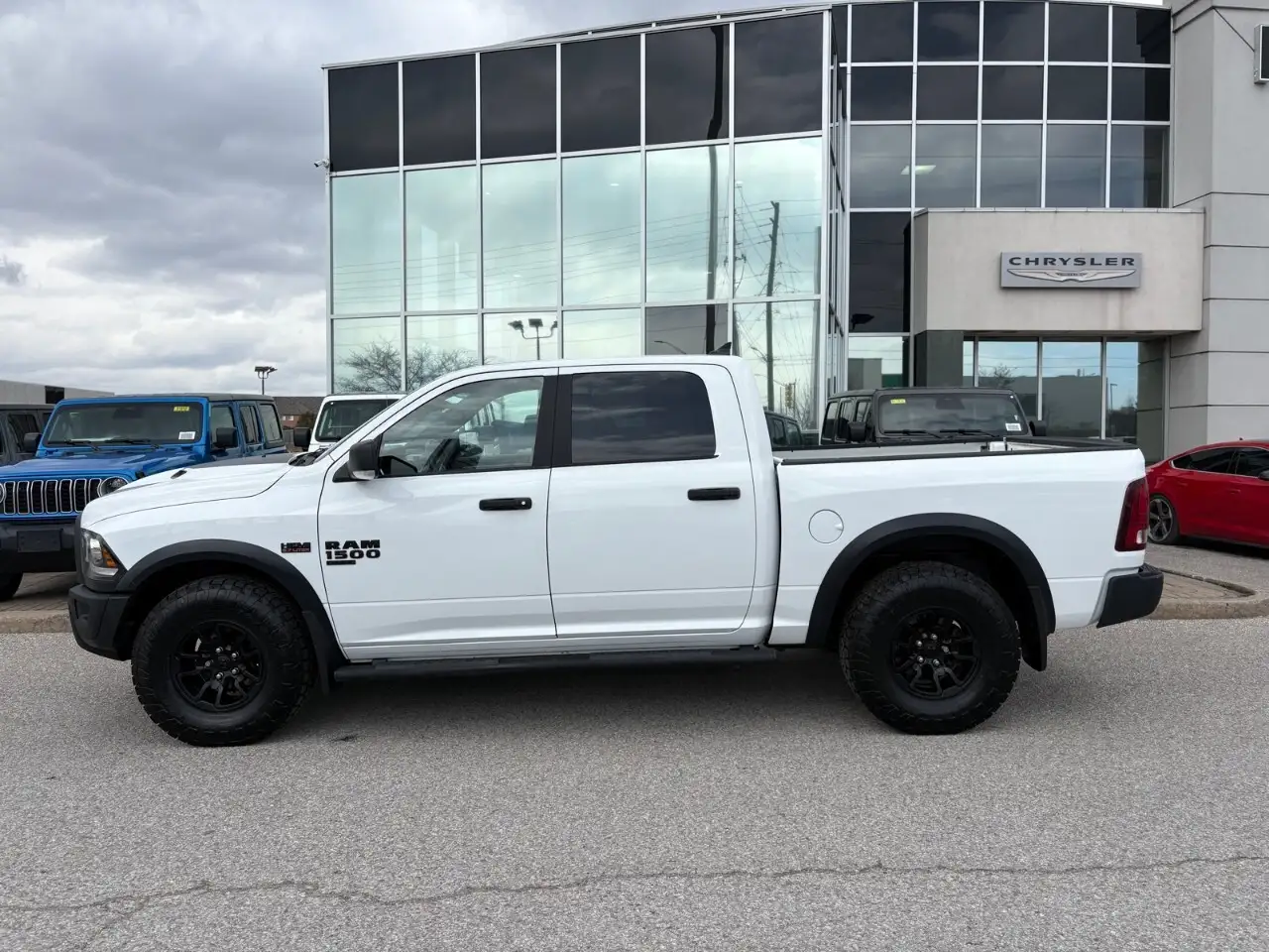 RAM 1500 снимка RAM 1500