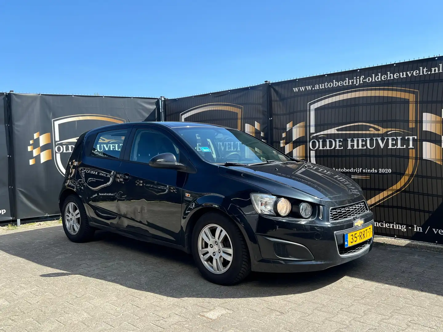 Chevrolet Aveo 1.2 LT APK 02-2026 Černá - 1