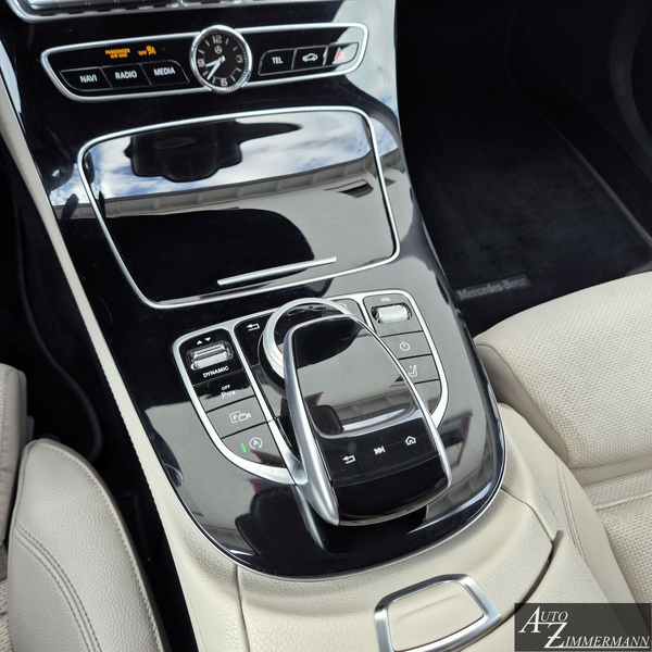 Mercedes-Benz E 220 d 9G Avatgarde Navi*Leder*ACC*AHK*LED*Kam — photo 12