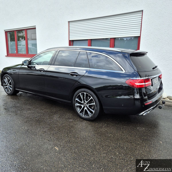 Mercedes-Benz E 220 d 9G Avatgarde Navi*Leder*ACC*AHK*LED*Kam — photo 4